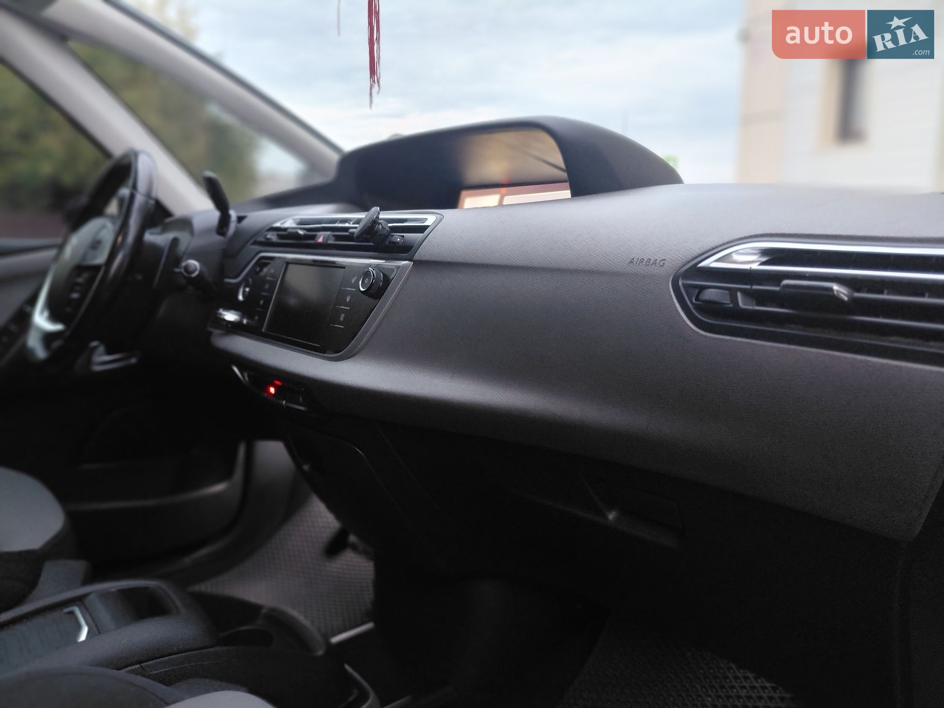 Citroen C4 Picasso 2014 VIN VF73A9HC8EJ562736 фото оголошення 47 з 80
