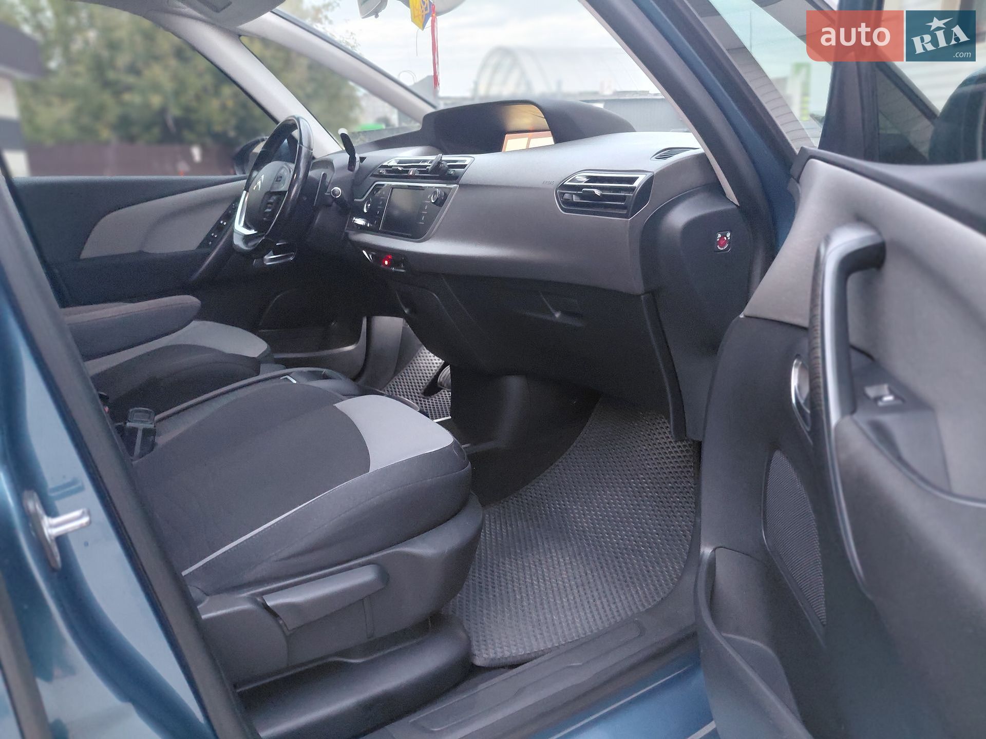 Citroen C4 Picasso 2014 VIN VF73A9HC8EJ562736 фото оголошення 45 з 80