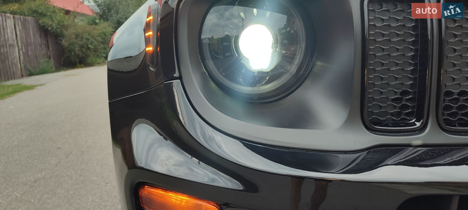 Jeep Renegade 2022 VIN ZACNJDB11NPN69437 фото оголошення 9 з 112