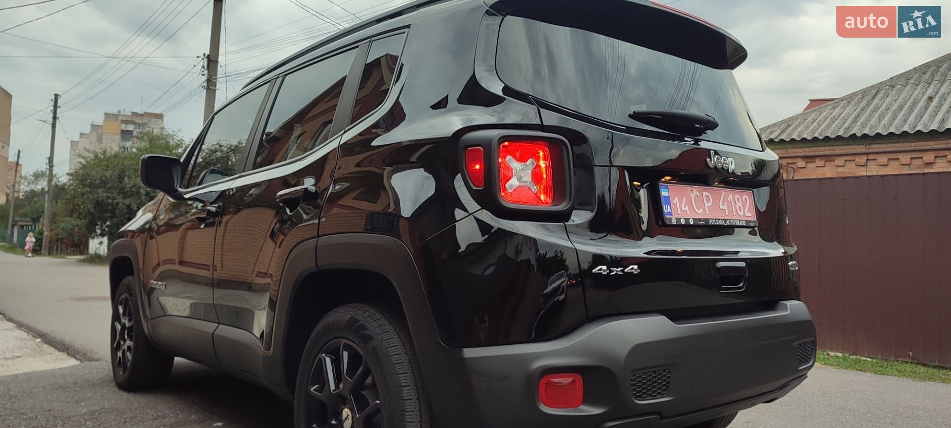 Jeep Renegade 2022 VIN ZACNJDB11NPN69437 фото оголошення 5 з 112