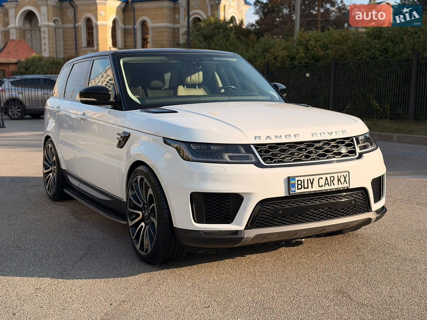 Land Rover Range Rover Sport 2019 VIN SALWA2BKXKA859619 фото оголошення 5 з 51