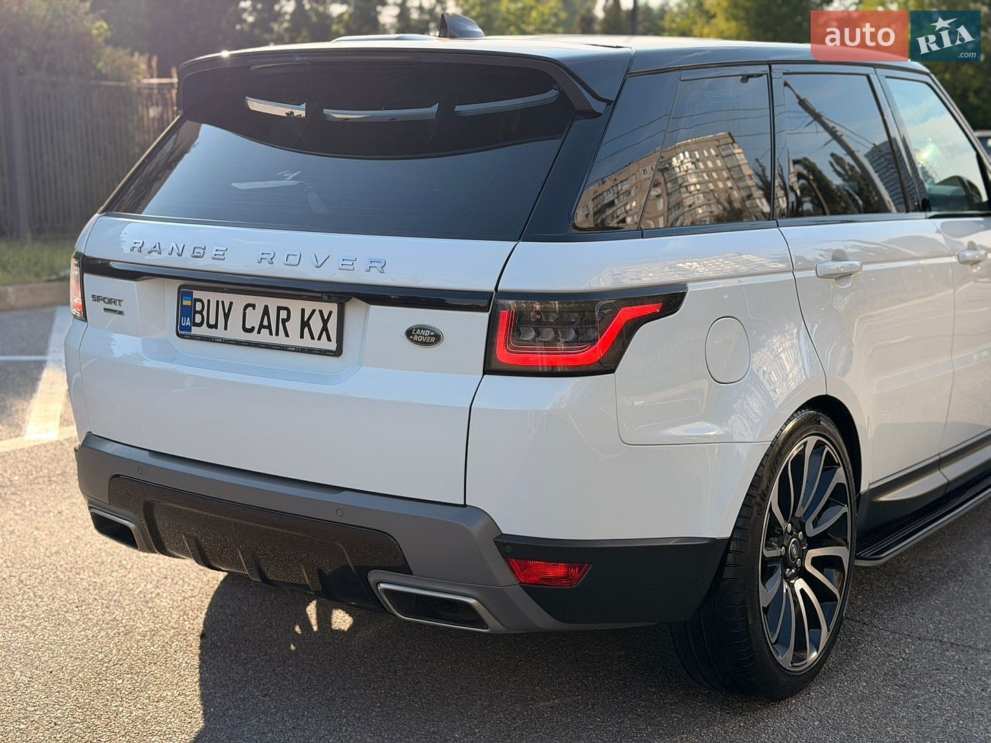 Land Rover Range Rover Sport 2019 VIN SALWA2BKXKA859619 фото оголошення 14 з 51