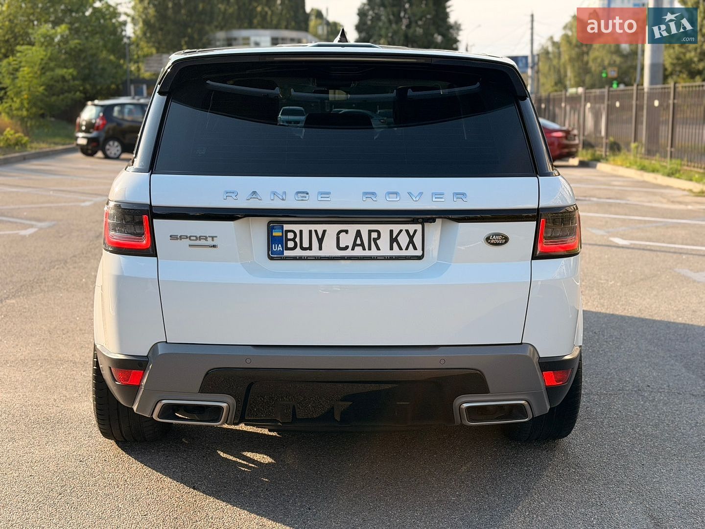 Land Rover Range Rover Sport 2019 VIN SALWA2BKXKA859619 фото оголошення 16 з 51