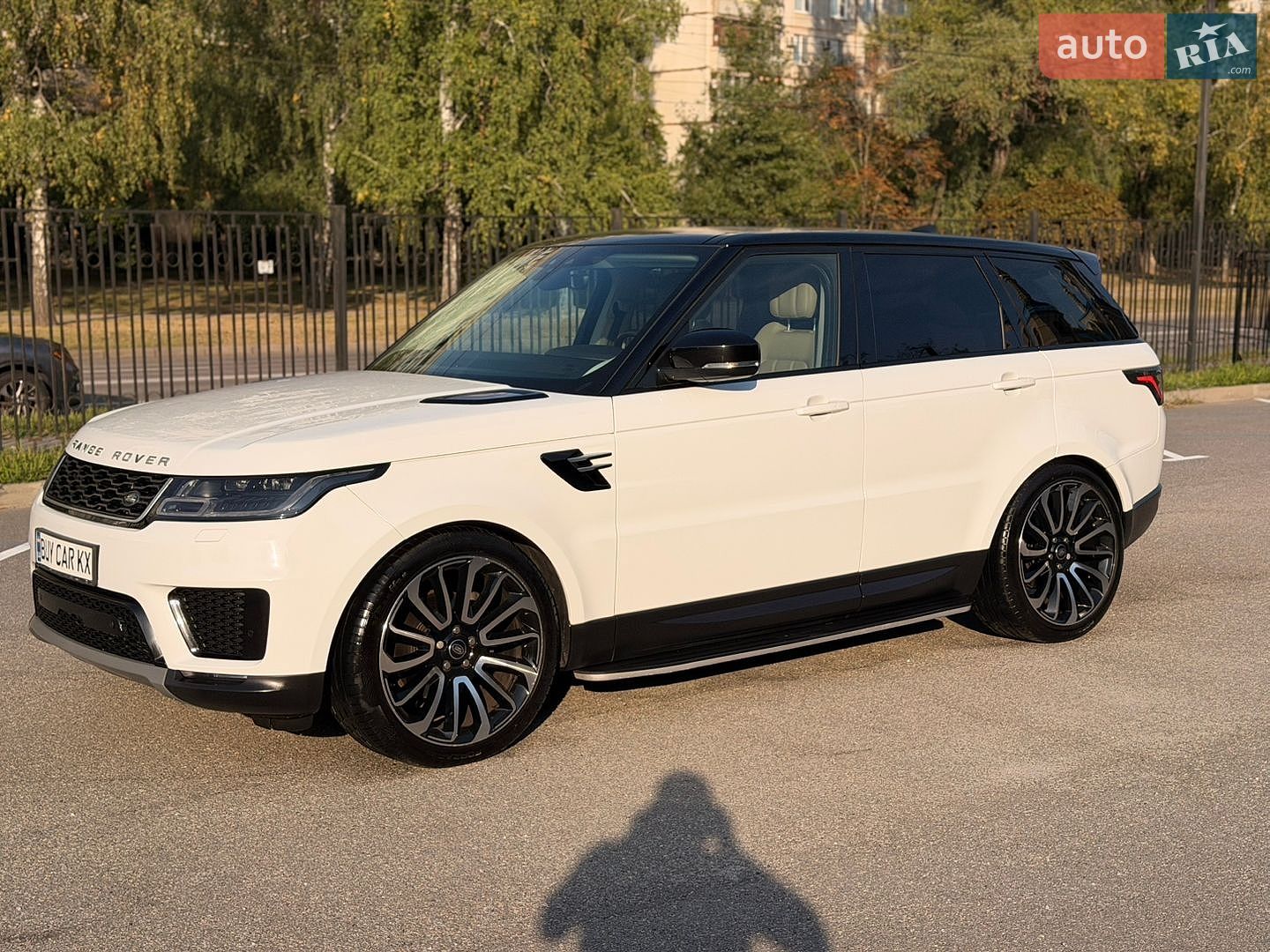 Land Rover Range Rover Sport 2019 VIN SALWA2BKXKA859619 фото оголошення 22 з 51