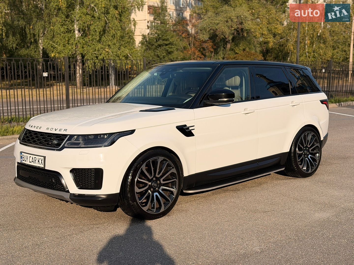 Land Rover Range Rover Sport 2019 VIN SALWA2BKXKA859619 фото оголошення 23 з 51