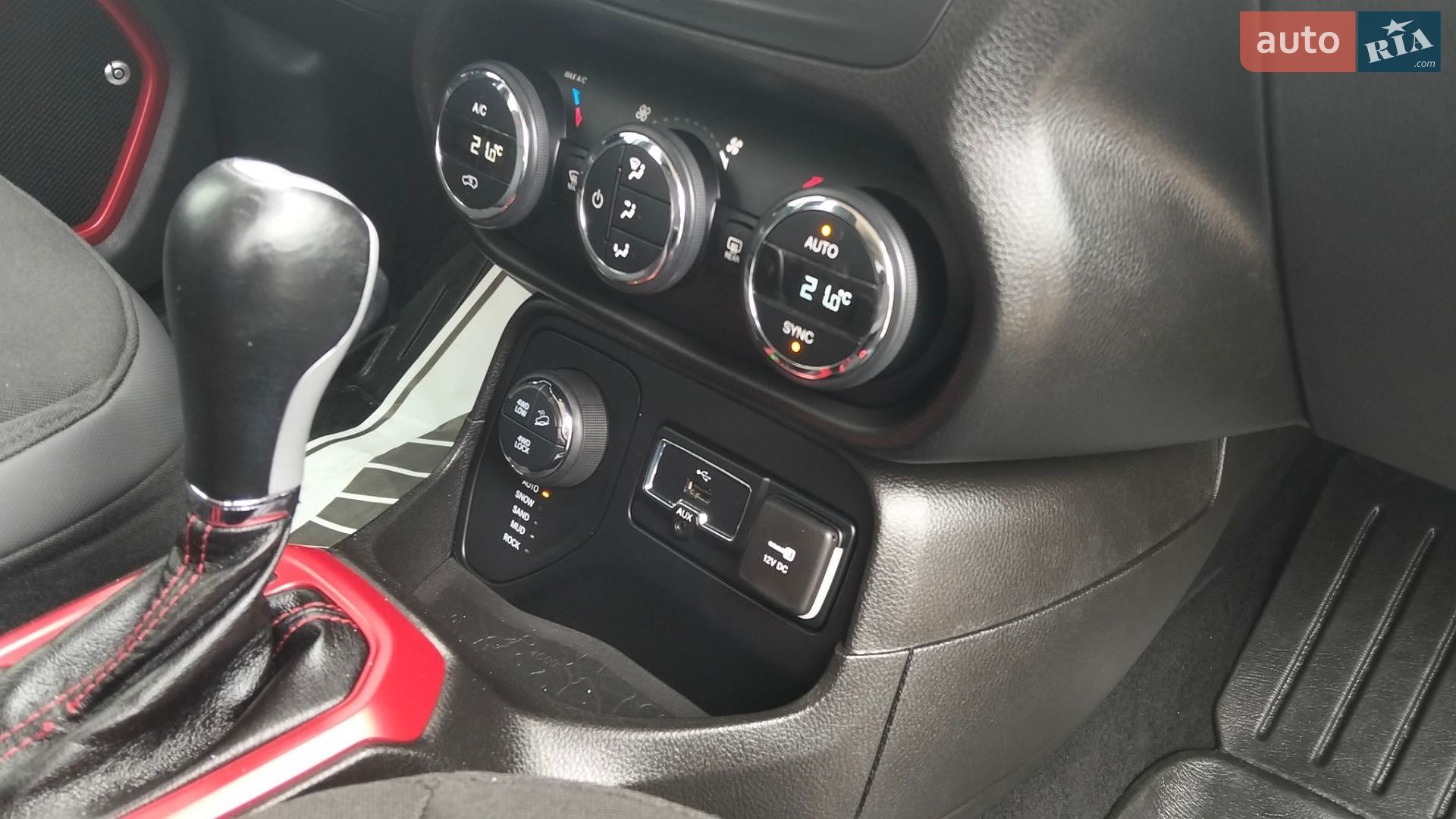 Jeep Renegade 2016 VIN ZACCJBCT4GPE10283 фото оголошення 21 з 67