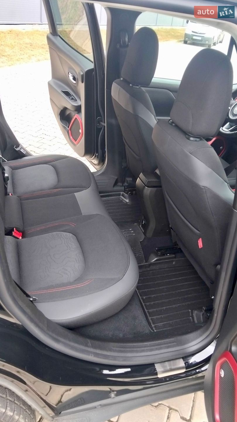 Jeep Renegade 2016 VIN ZACCJBCT4GPE10283 фото оголошення 42 з 67
