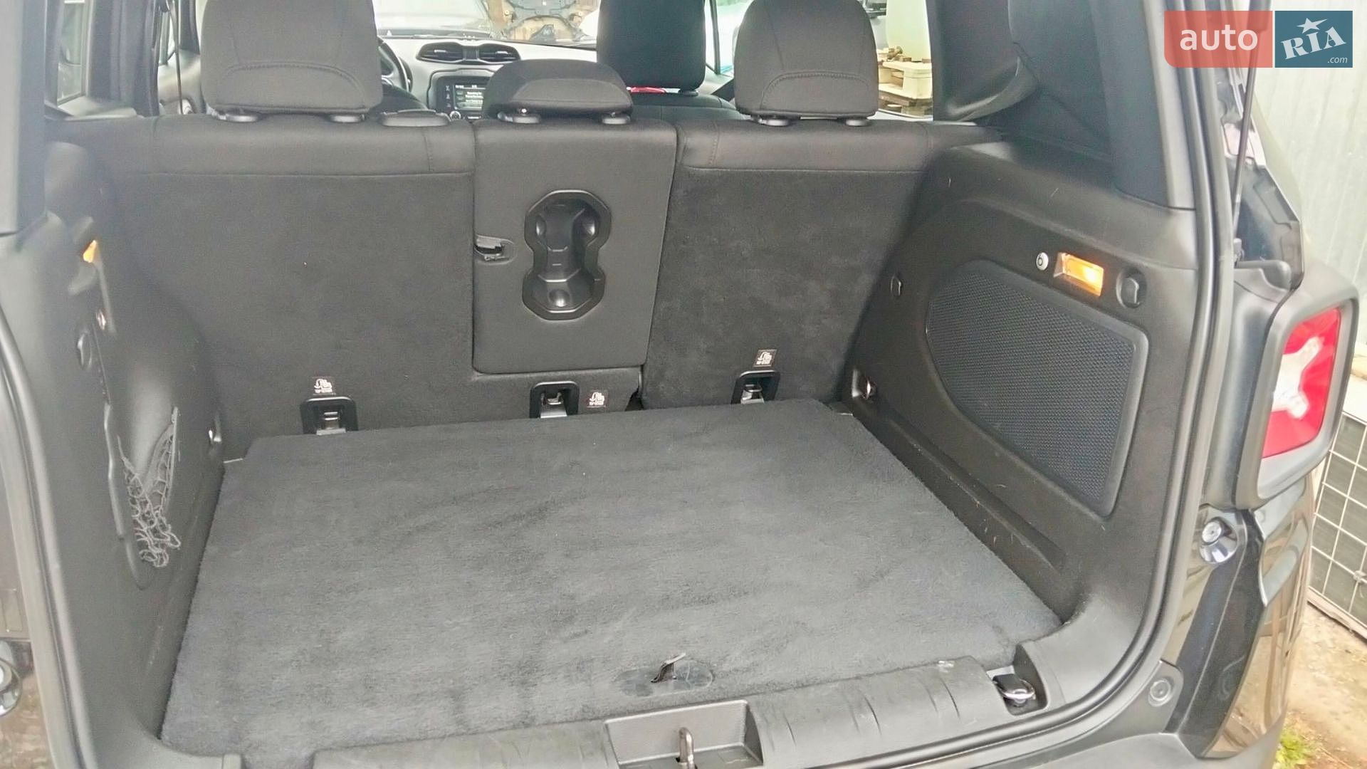 Jeep Renegade 2016 VIN ZACCJBCT4GPE10283 фото оголошення 64 з 67