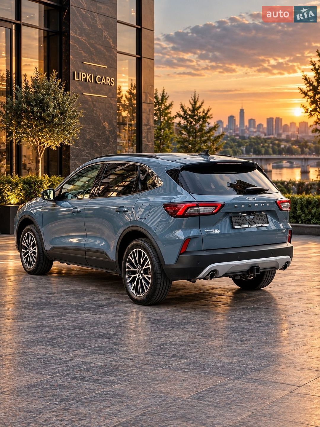 Ford Escape 2023 VIN 1FMCU0E19RUA05816 фото оголошення 5 з 14