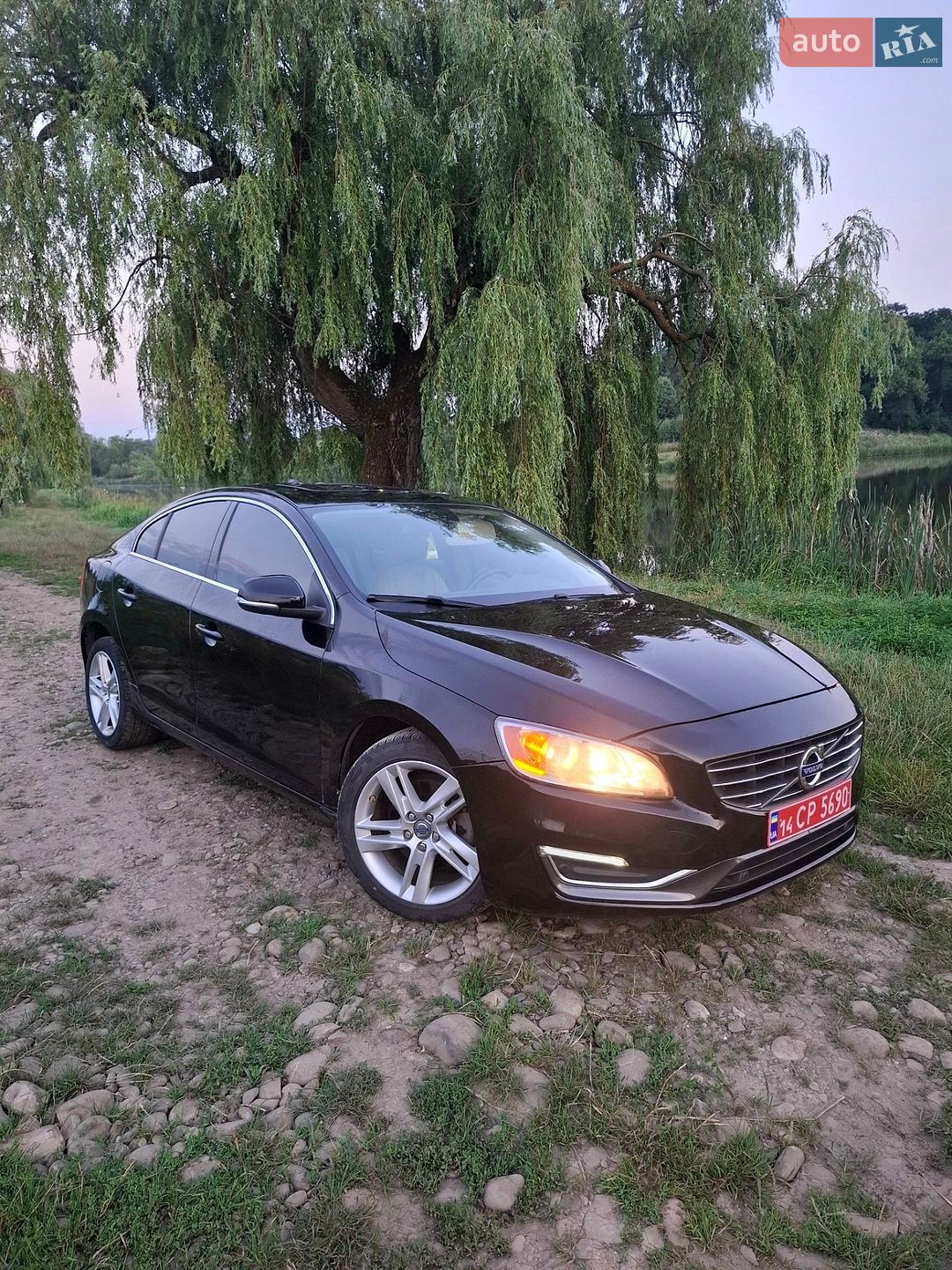 Volvo S60 2015 VIN YV140MFD4F1314783 фото оголошення 10 з 12