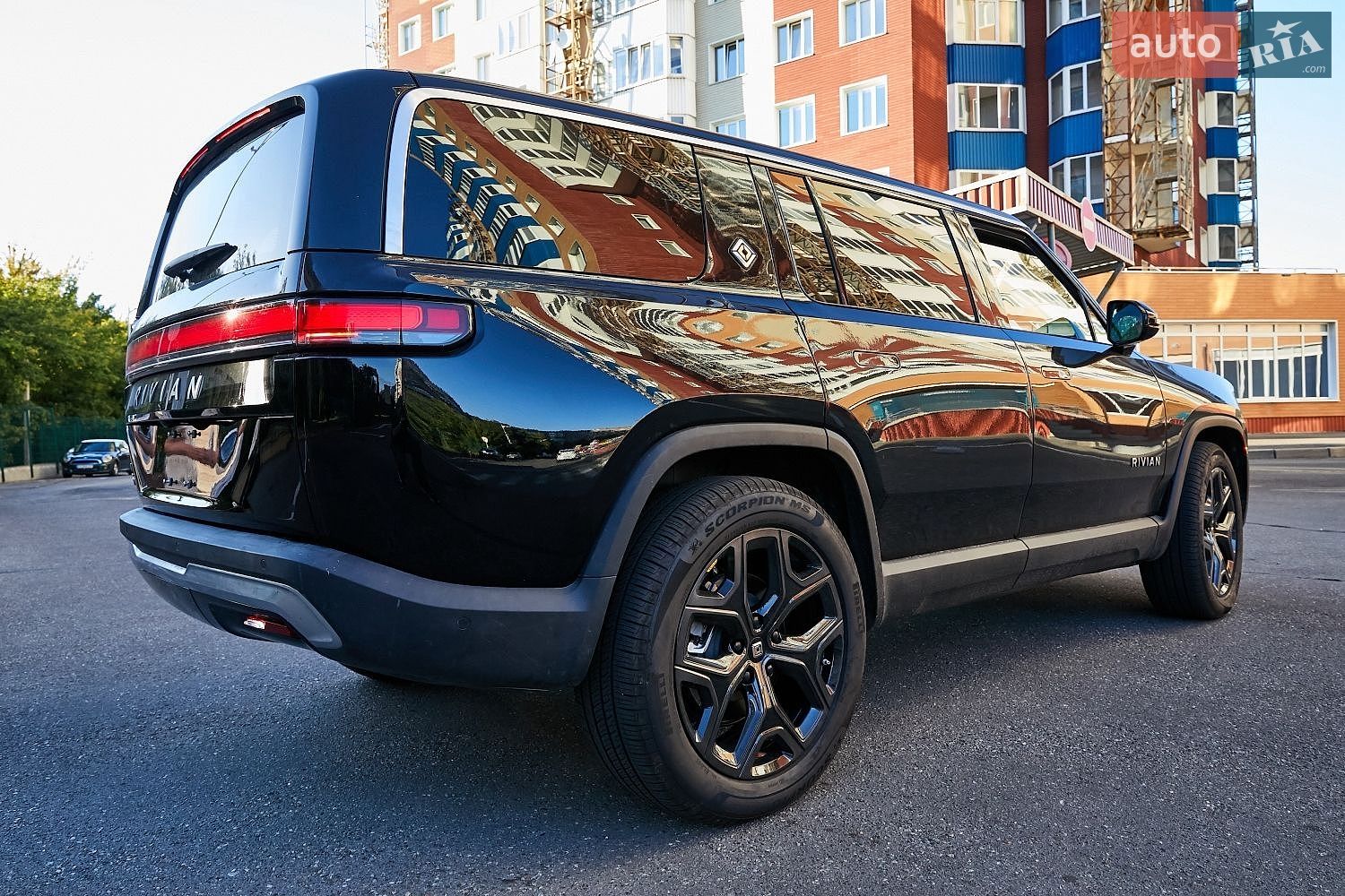 Rivian R1S 2025 VIN 7PDSGBBA1SN071292 фото оголошення 18 з 78