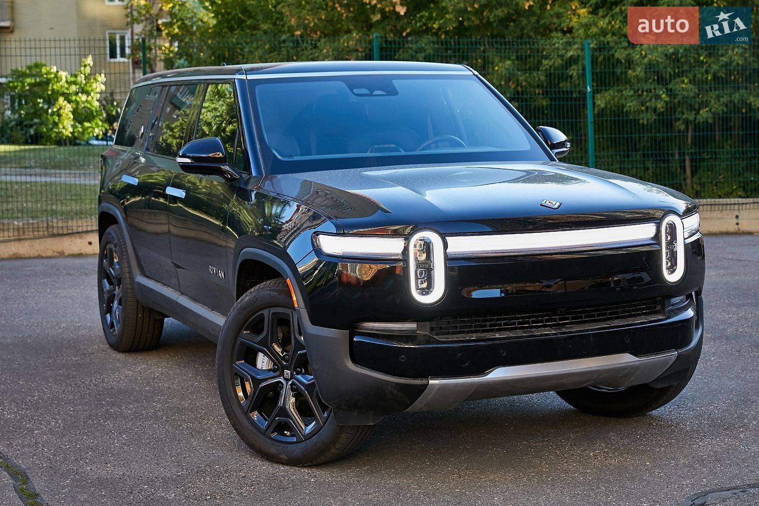 Rivian R1S 2025 VIN 7PDSGBBA1SN071292 фото оголошення 24 з 78