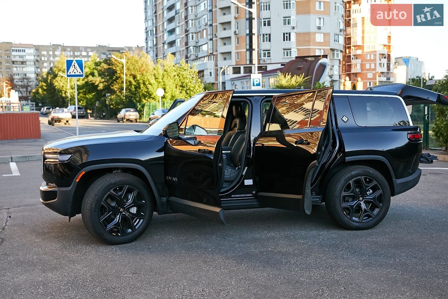 Rivian R1S 2025 VIN 7PDSGBBA1SN071292 фото оголошення 59 з 78