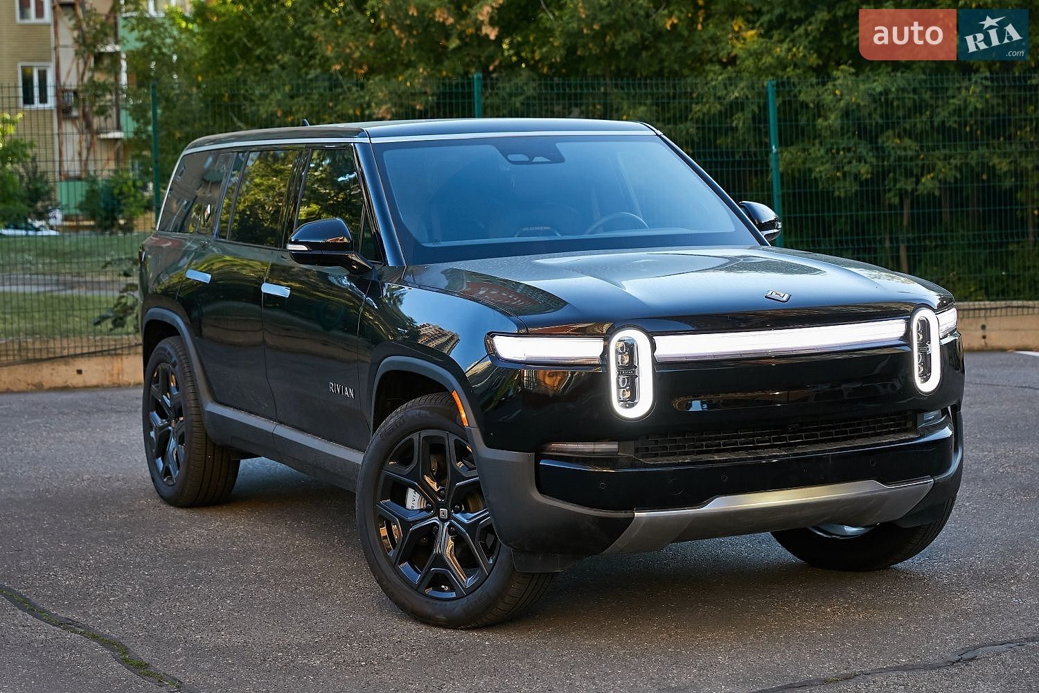 Rivian R1S 2025 VIN 7PDSGBBA1SN071292 фото оголошення 65 з 78