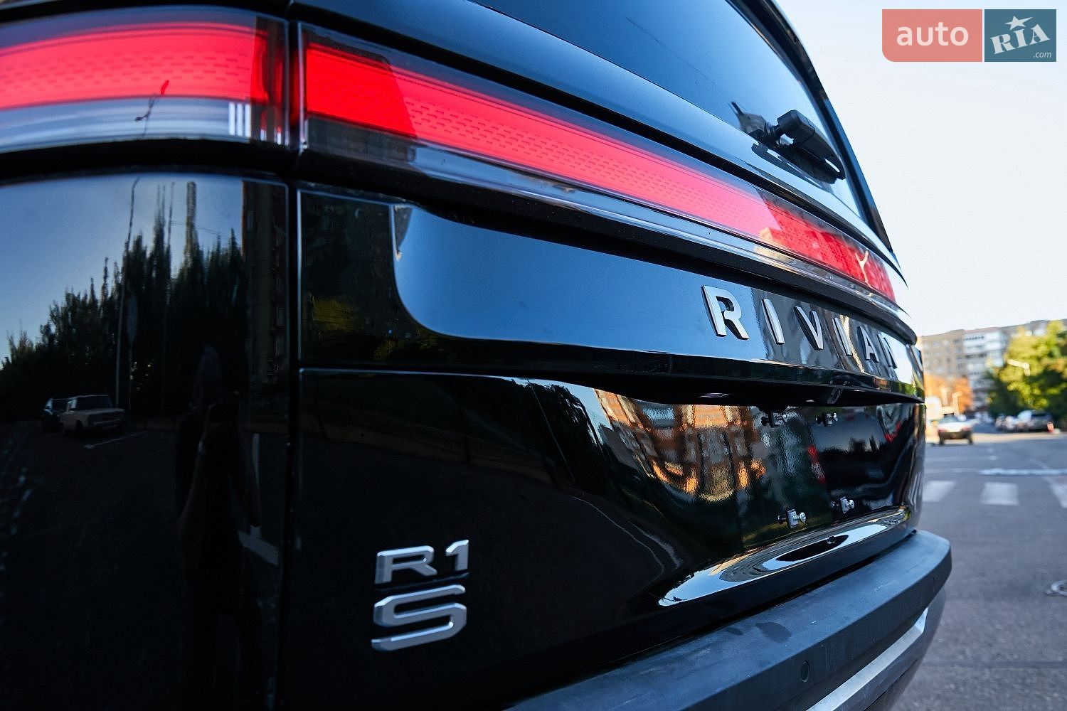 Rivian R1S 2025 VIN 7PDSGBBA1SN071292 фото оголошення 70 з 78