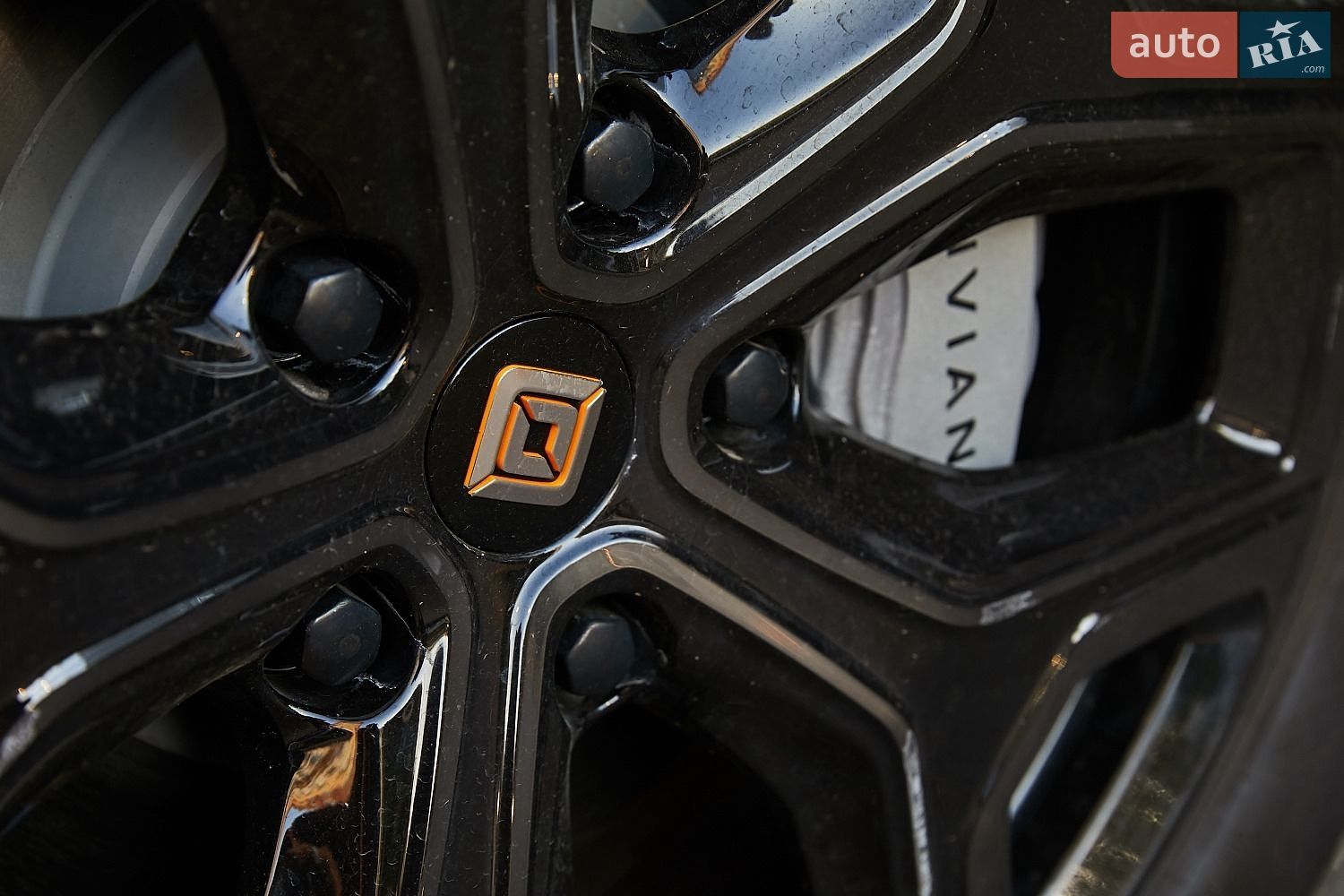 Rivian R1S 2025 VIN 7PDSGBBA1SN071292 фото оголошення 77 з 78