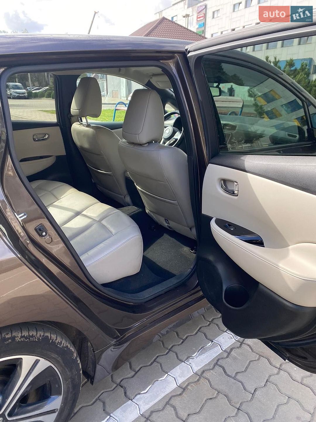 Nissan Leaf 2018 VIN SJNFAAZE1U0038862 фото оголошення 2 з 7