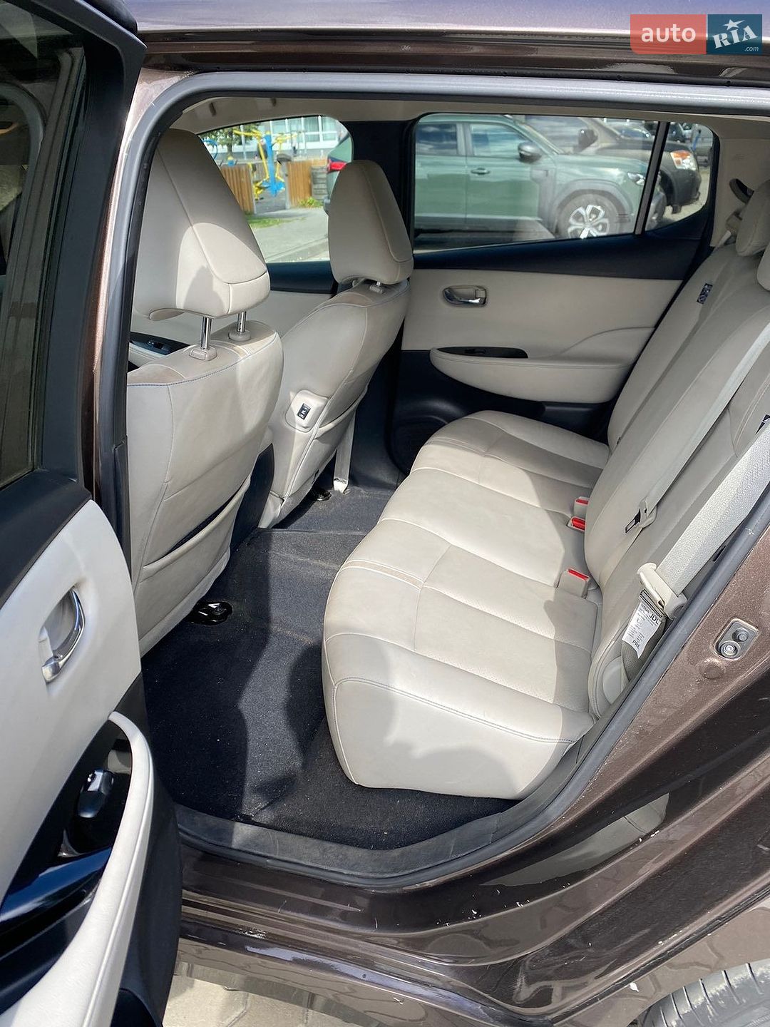 Nissan Leaf 2018 VIN SJNFAAZE1U0038862 фото оголошення 5 з 7