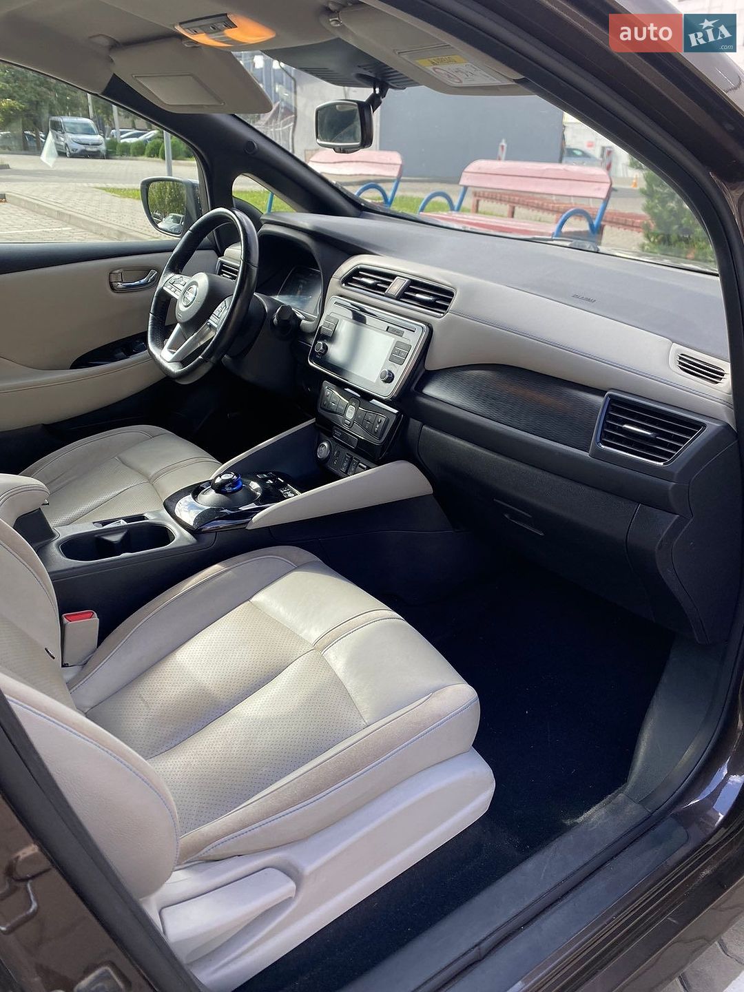 Nissan Leaf 2018 VIN SJNFAAZE1U0038862 фото оголошення 3 з 7
