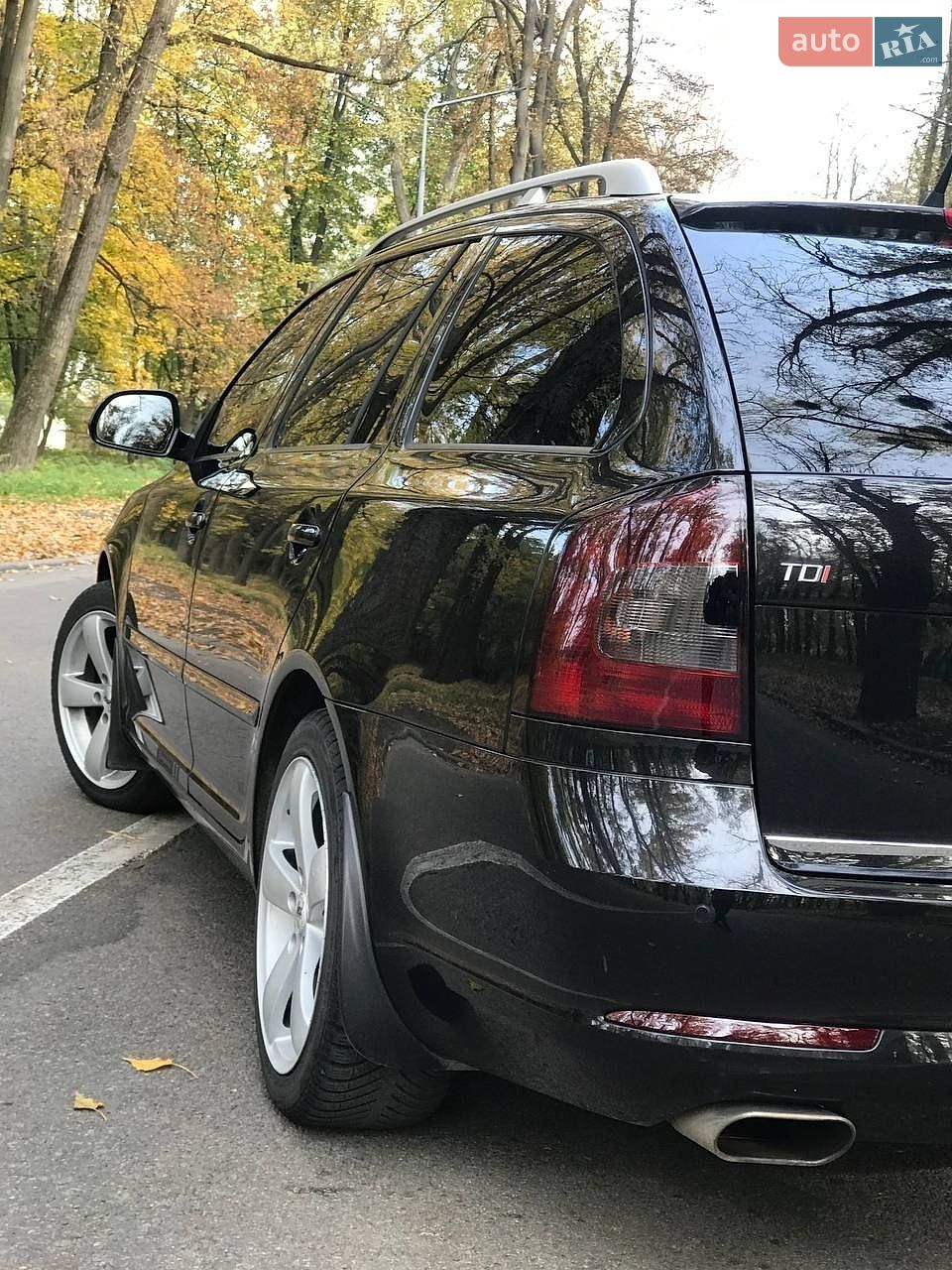 Skoda Octavia 2011 VIN TMBGE61Z8C2107676 фото оголошення 2 з 14