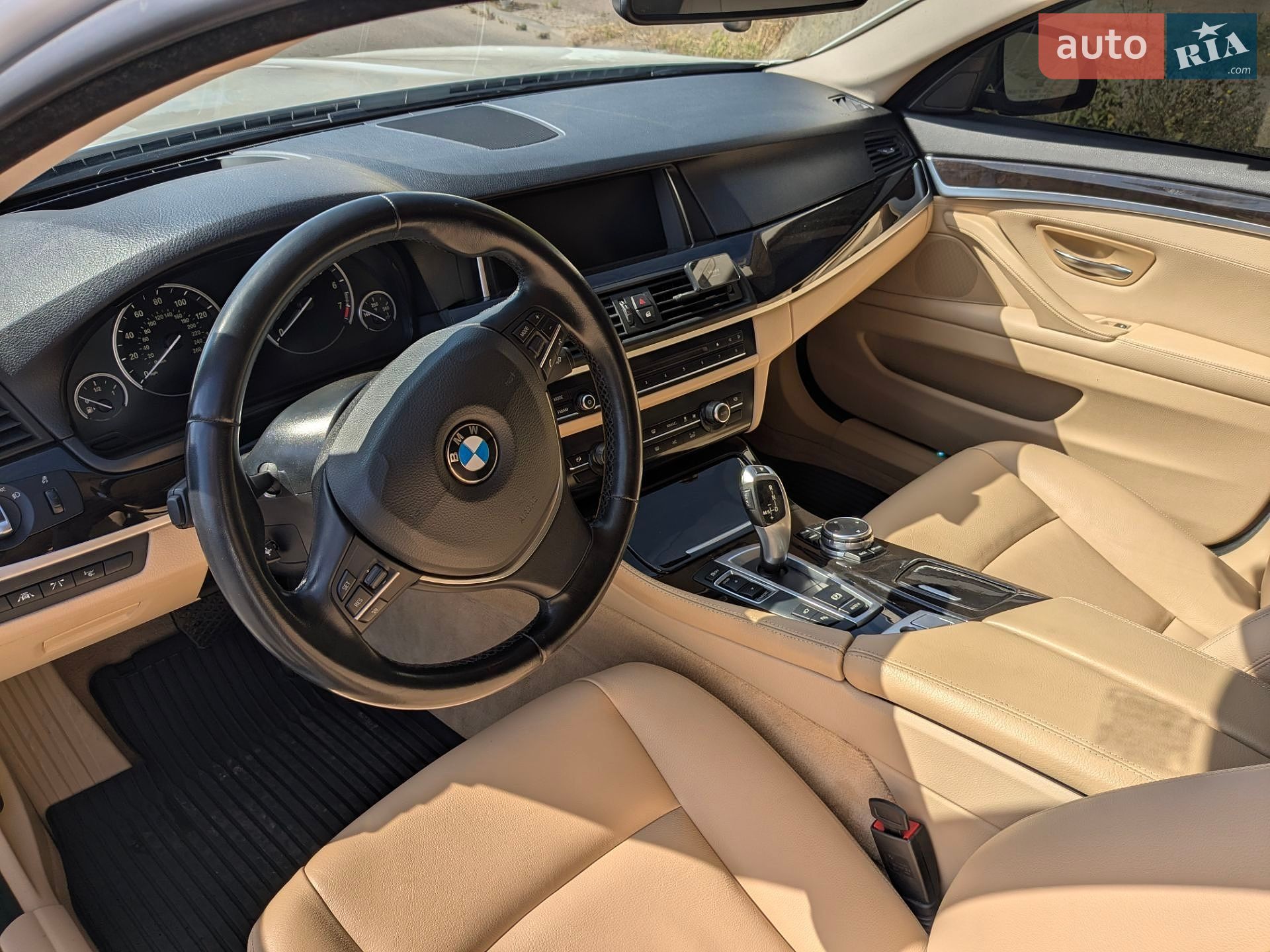 BMW 5 Series 2014 VIN WBA5A5C55FD515291 фото оголошення 16 з 22