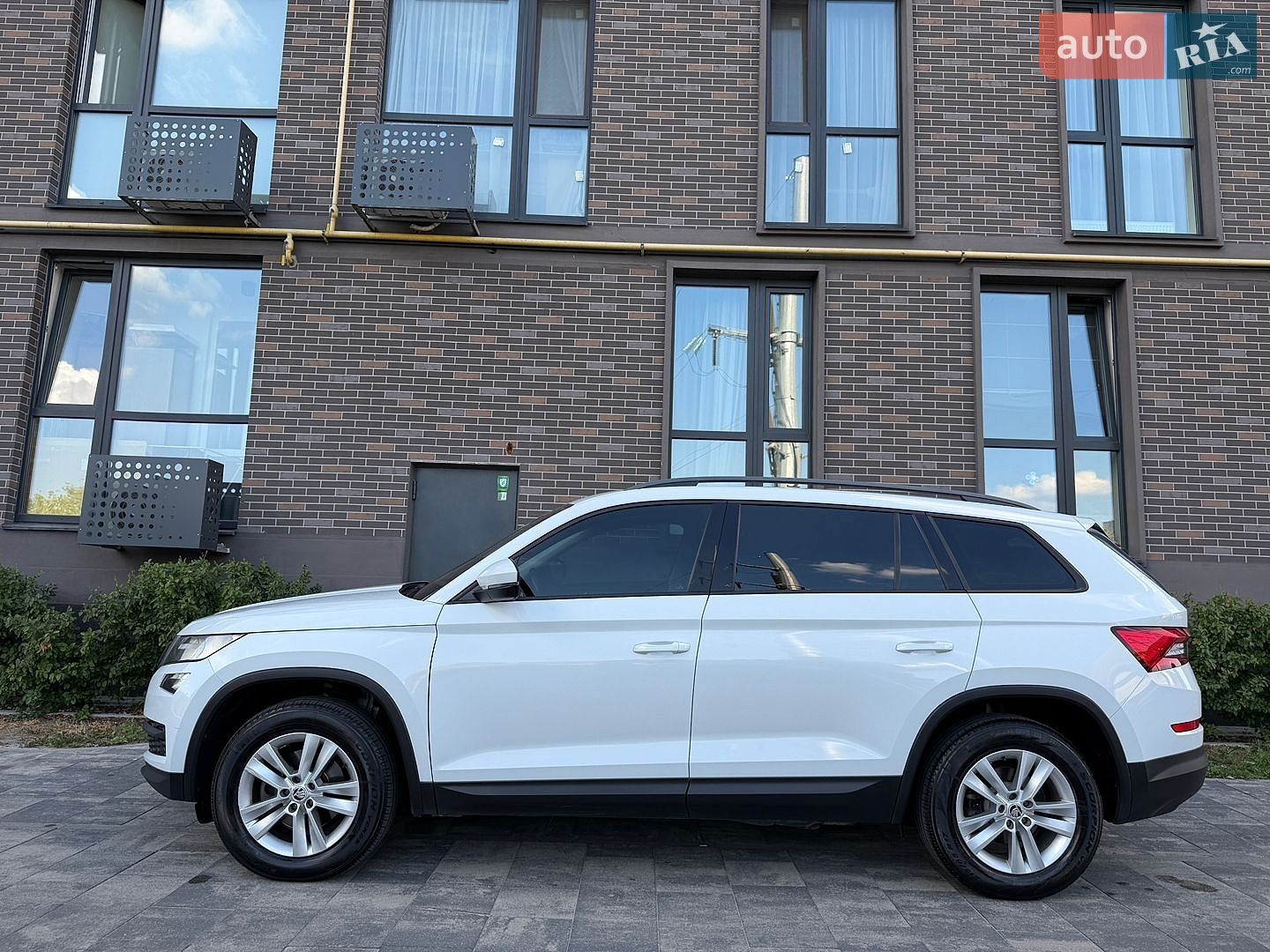 Skoda Kodiaq 2017 VIN TMBJJ7NS0J8017310 фото оголошення 9 з 33