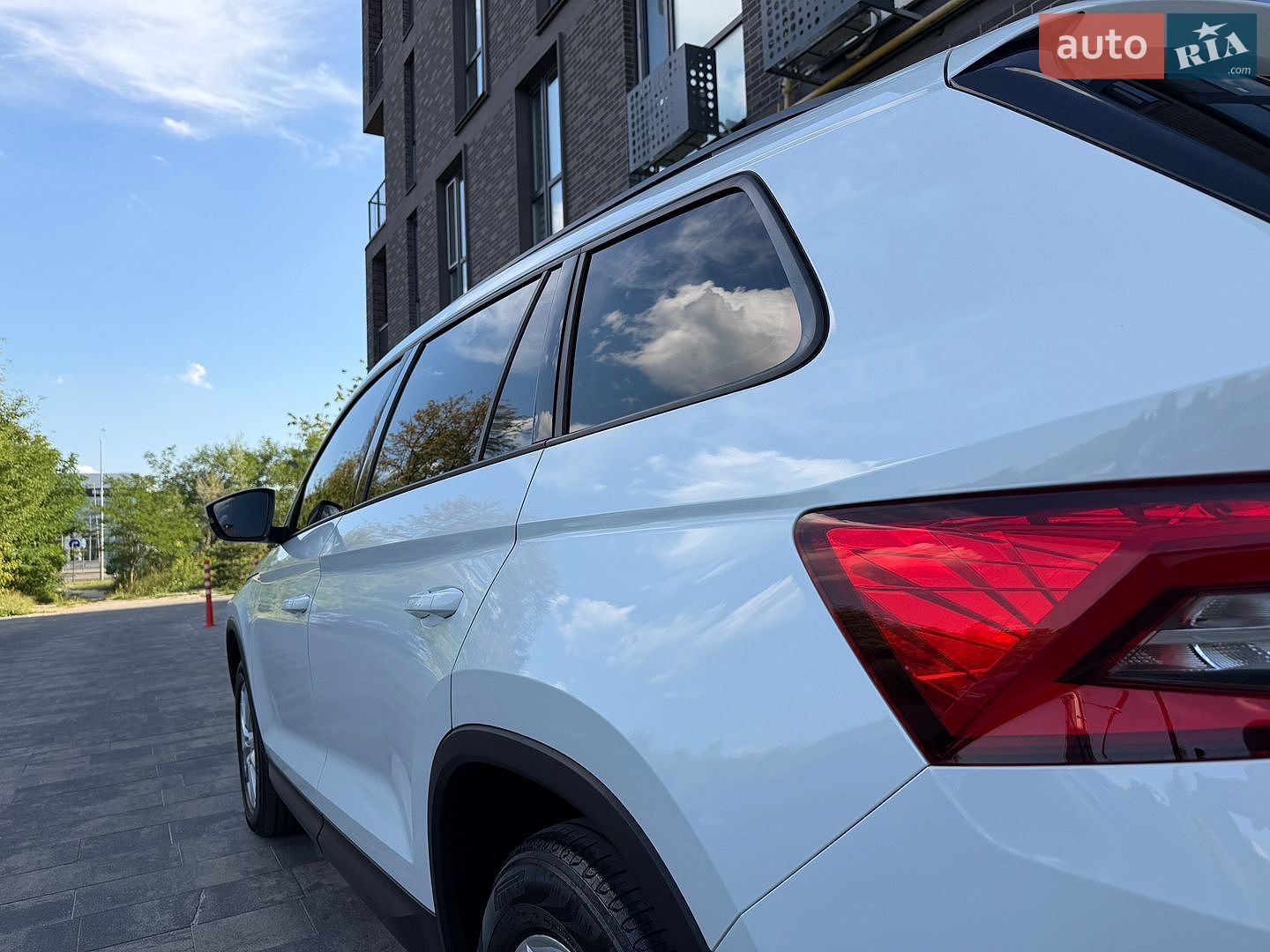 Skoda Kodiaq 2017 VIN TMBJJ7NS0J8017310 фото оголошення 12 з 33