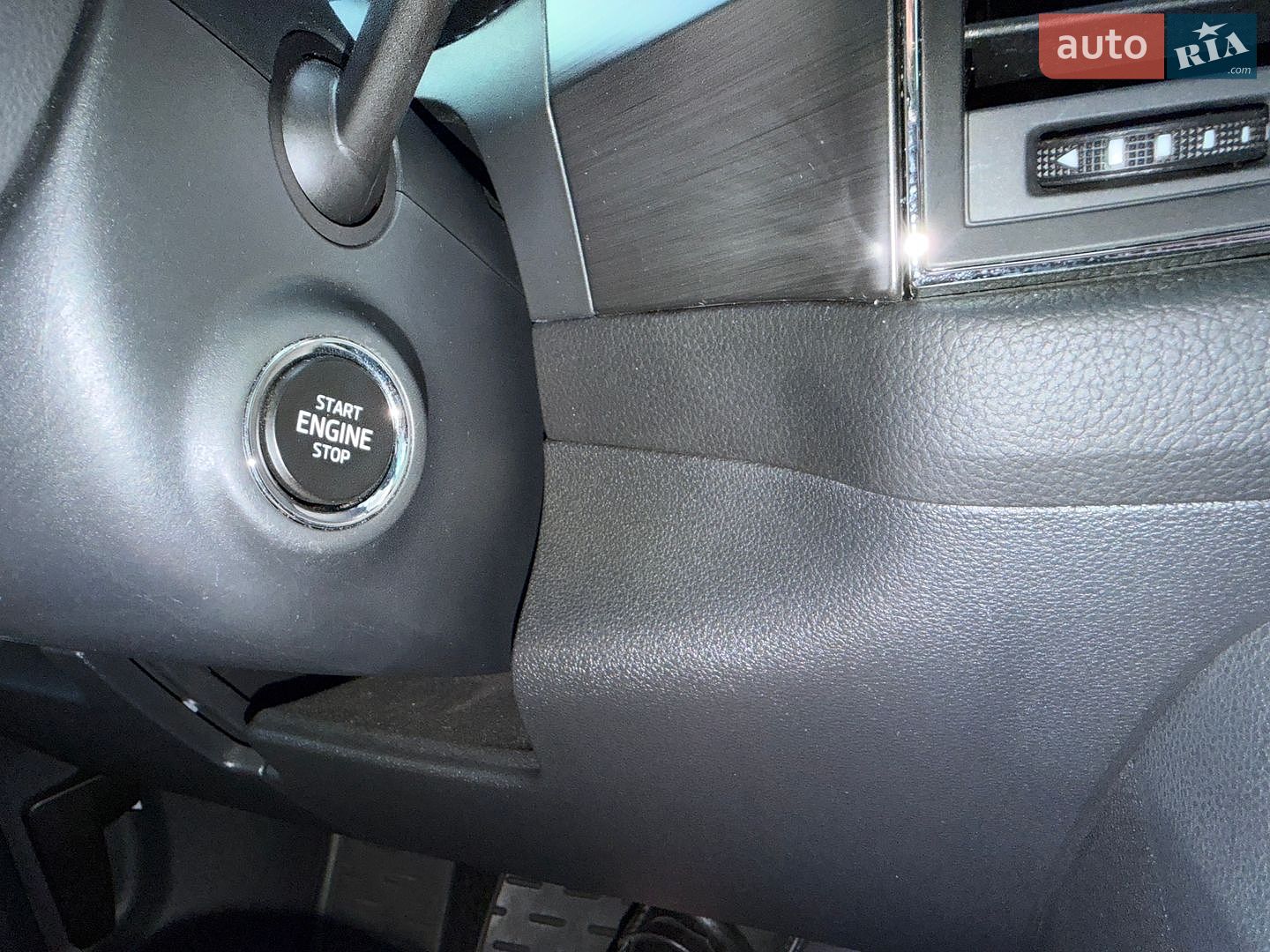 Skoda Kodiaq 2017 VIN TMBJJ7NS0J8017310 фото оголошення 27 з 33