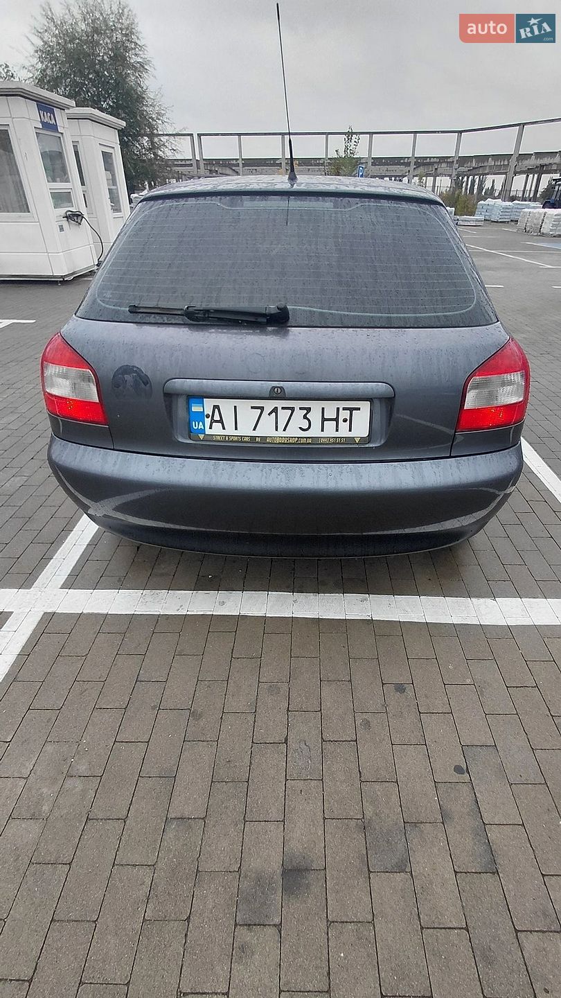 Audi A3 1999 VIN WAUZZZ8LZYA034071 фото оголошення 4 з 17