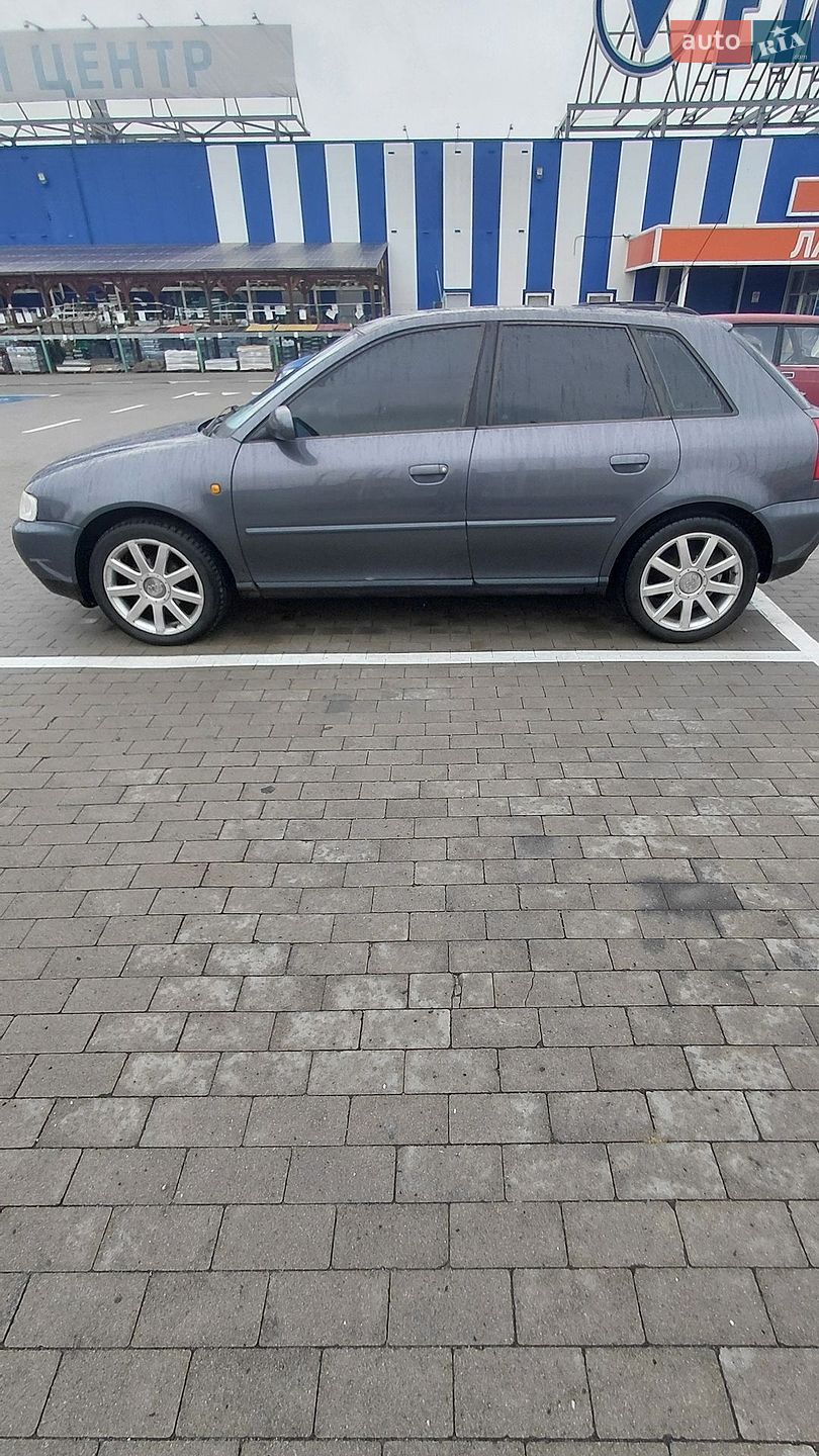 Audi A3 1999 VIN WAUZZZ8LZYA034071 фото оголошення 5 з 17