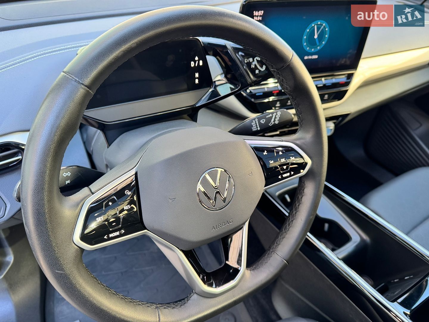 Volkswagen ID.4 2023 VIN 1V2WNPE83PC037635 фото оголошення 28 з 41