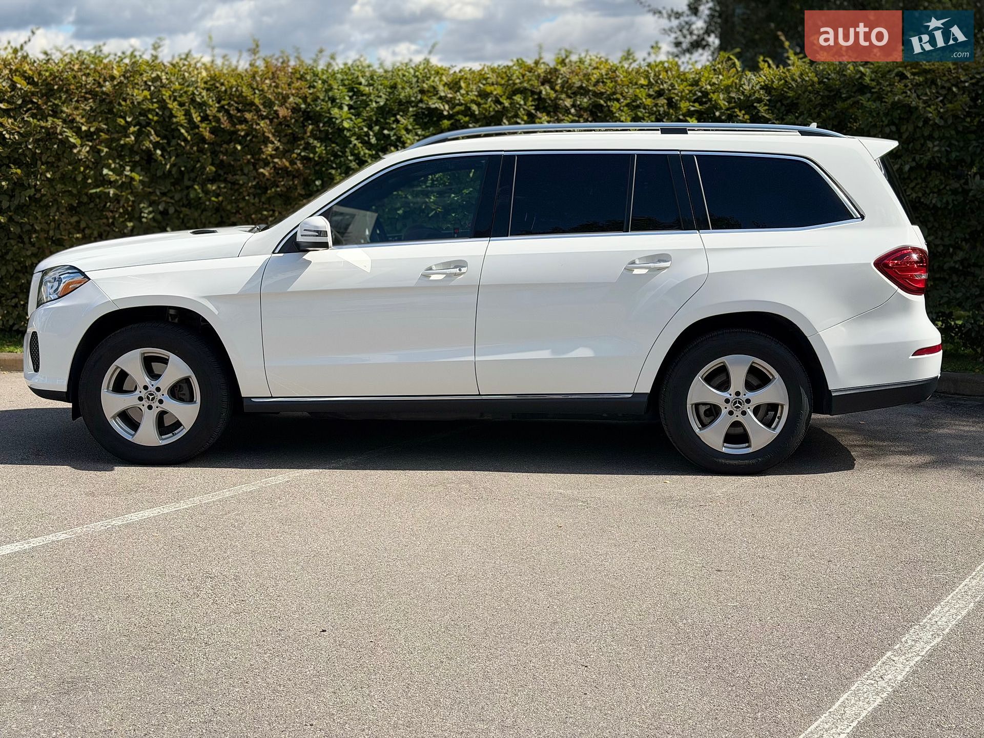 Mercedes-Benz GLS-Class 2017 VIN 4JGDF6EE3HA932119 фото оголошення 5 з 24
