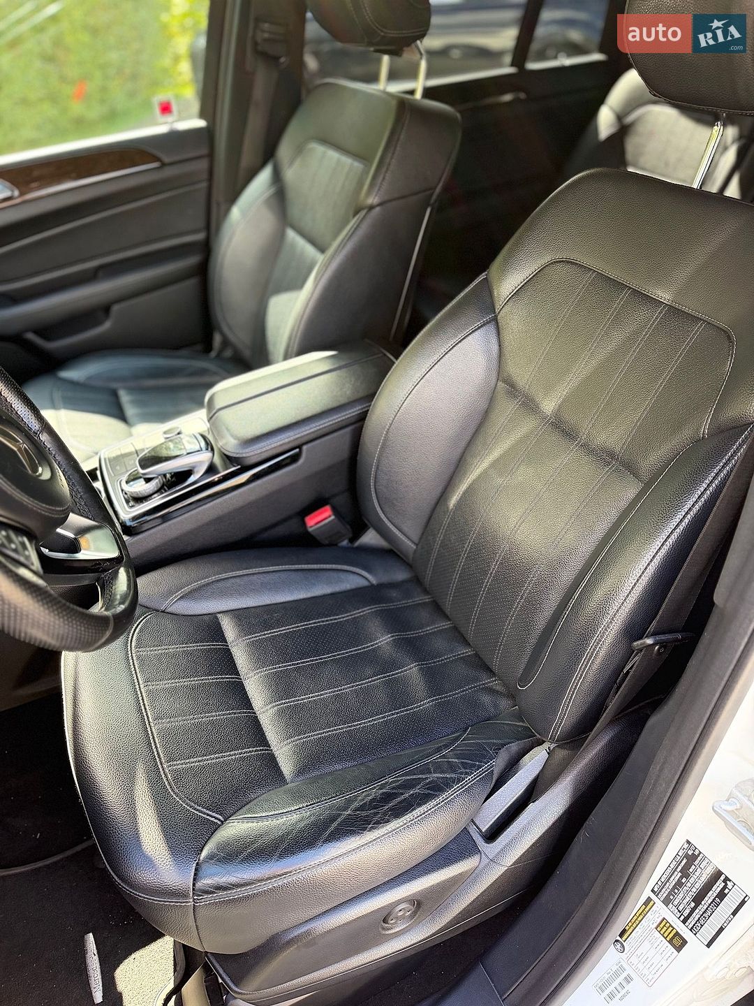 Mercedes-Benz GLS-Class 2017 VIN 4JGDF6EE3HA932119 фото оголошення 11 з 24