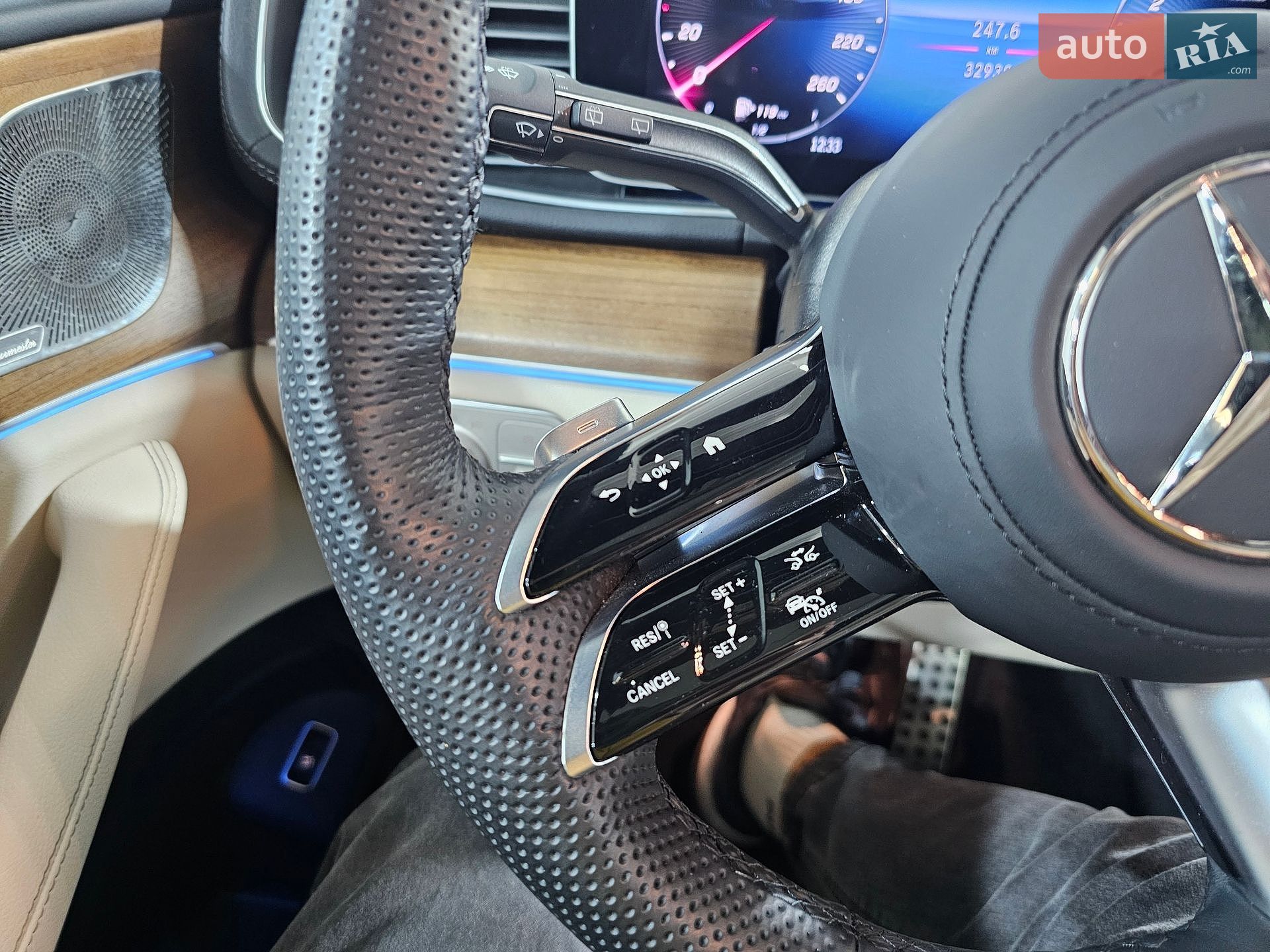 Mercedes-Benz GLS-Class 2024 VIN 4JGFF5KE4RB089423 фото оголошення 29 з 37