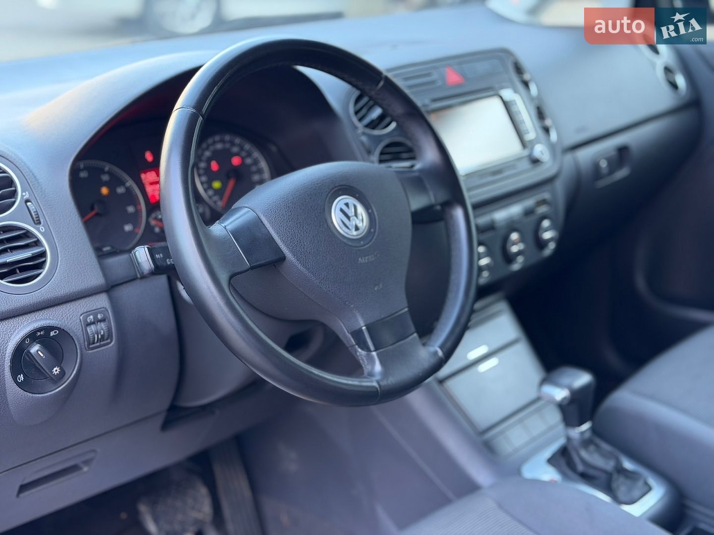 Volkswagen Golf Plus 2005 VIN WVWZZZ1KZ5W524327 фото оголошення 46 з 72