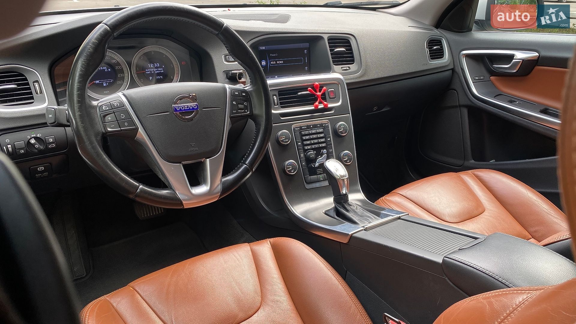 Volvo V60 2012 VIN YV1FW88A0D1094138 фото оголошення 16 з 23