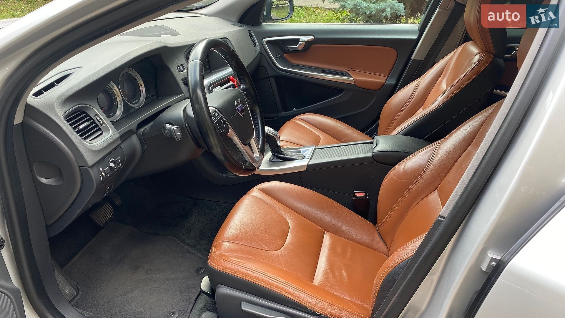 Volvo V60 2012 VIN YV1FW88A0D1094138 фото оголошення 17 з 23
