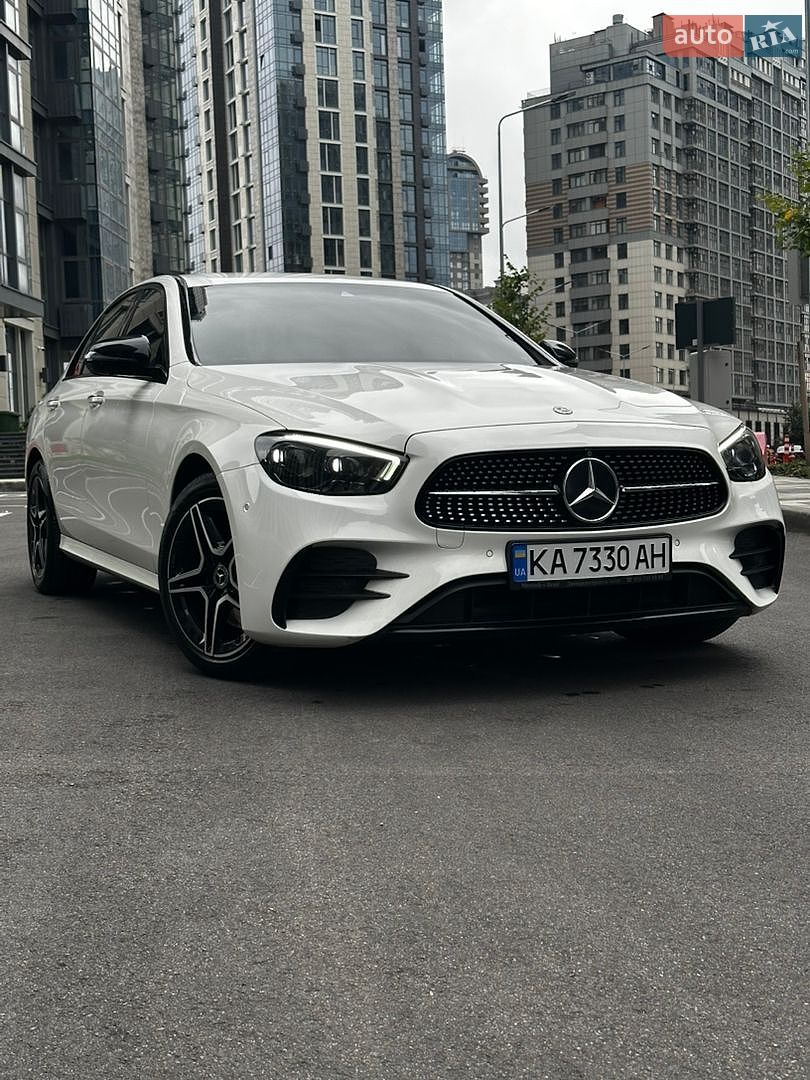 Mercedes-Benz E-Class 2021 VIN W1K2130051A952933 фото оголошення 16 з 111