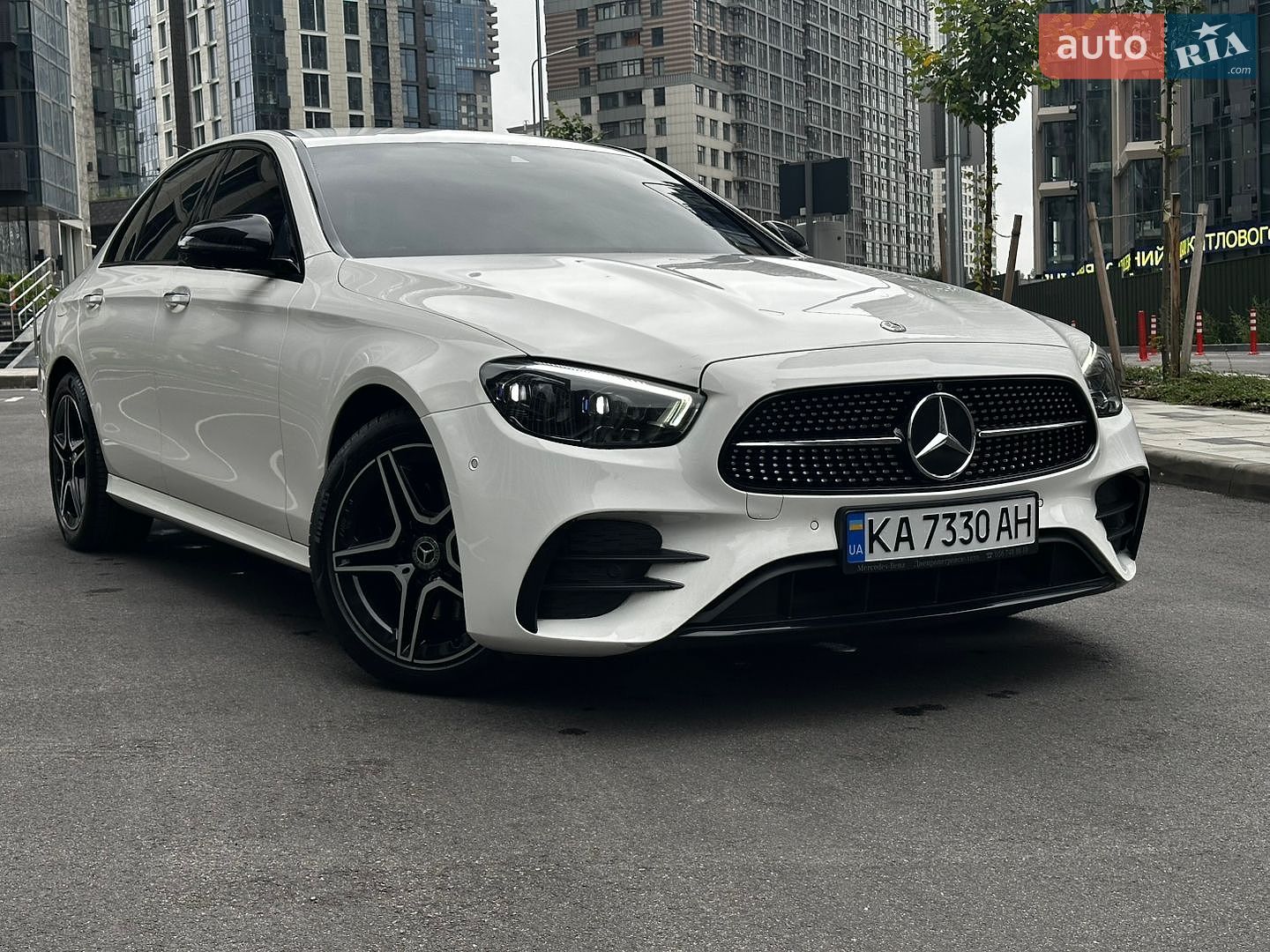 Mercedes-Benz E-Class 2021 VIN W1K2130051A952933 фото оголошення 23 з 111