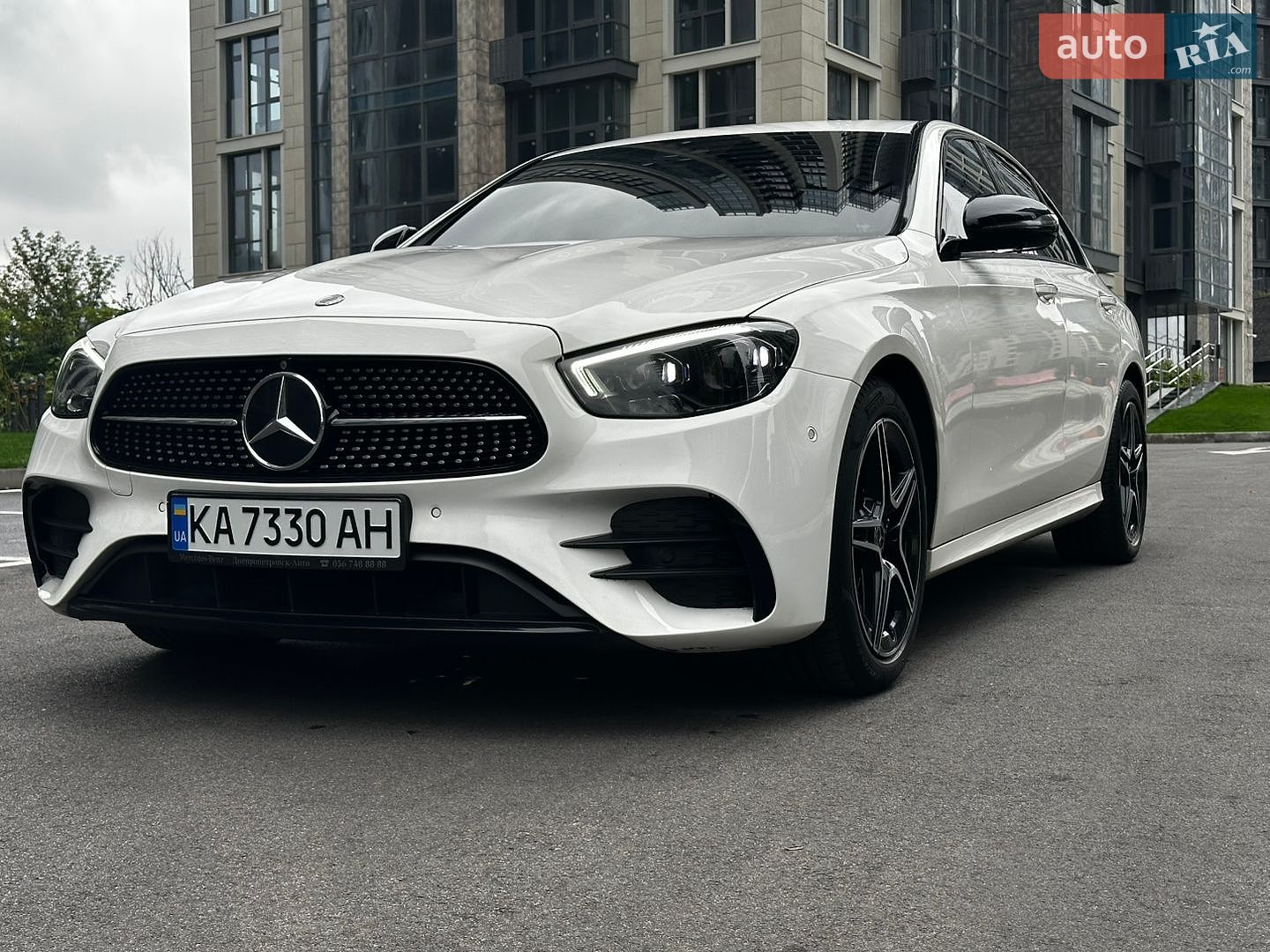 Mercedes-Benz E-Class 2021 VIN W1K2130051A952933 фото оголошення 25 з 111