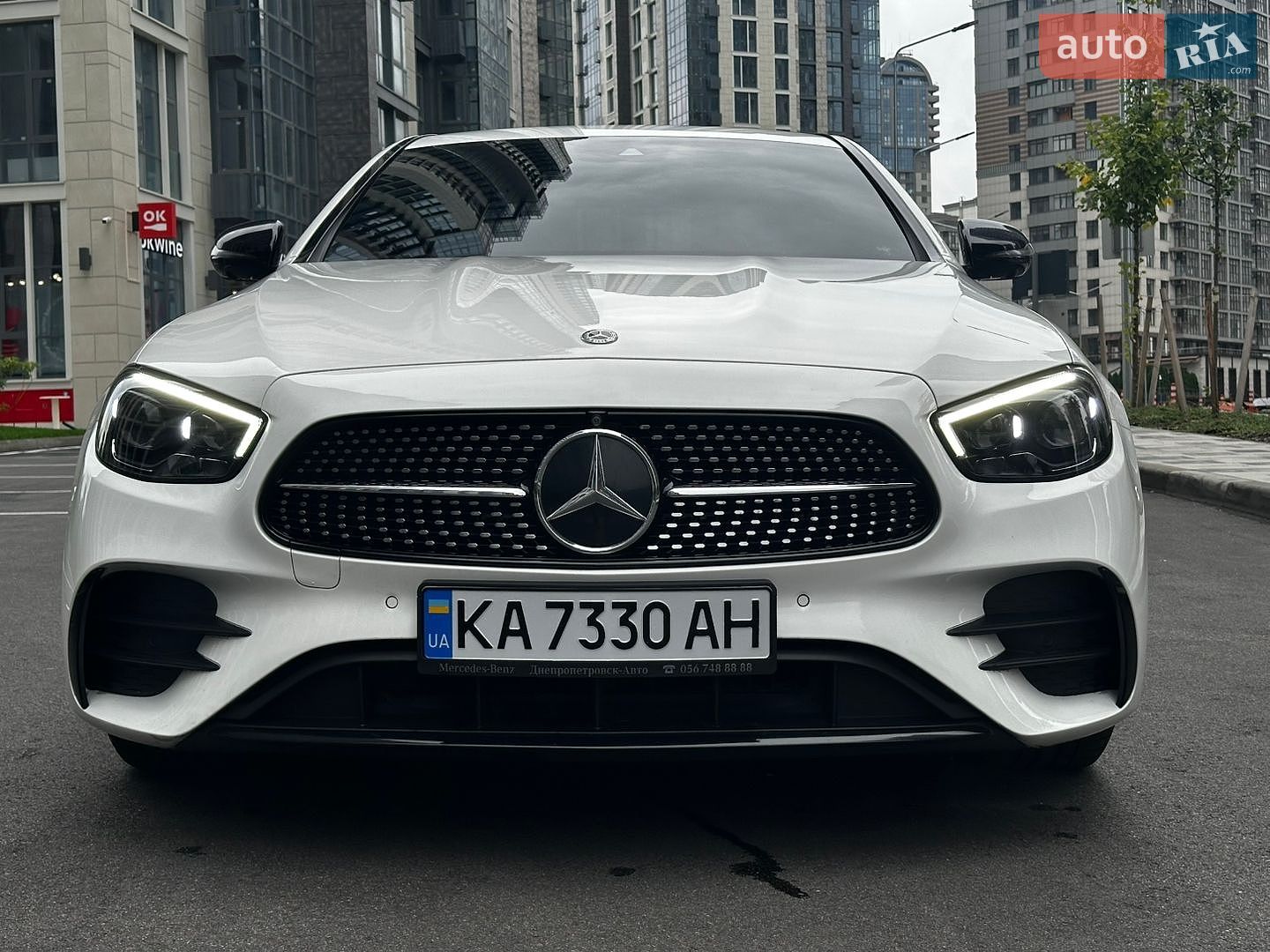 Mercedes-Benz E-Class 2021 VIN W1K2130051A952933 фото оголошення 28 з 111