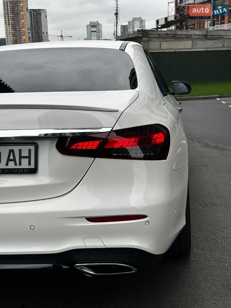 Mercedes-Benz E-Class 2021 VIN W1K2130051A952933 фото оголошення 36 з 111