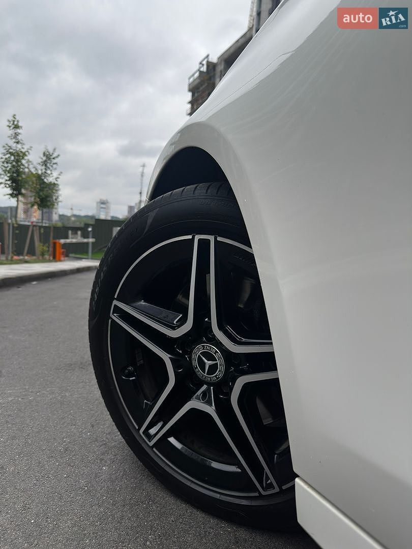 Mercedes-Benz E-Class 2021 VIN W1K2130051A952933 фото оголошення 103 з 111