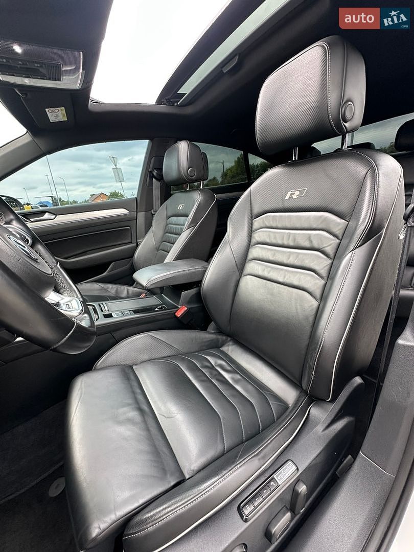 Volkswagen Arteon 2018 VIN WVWZZZ3HZJE514260 фото оголошення 32 з 34
