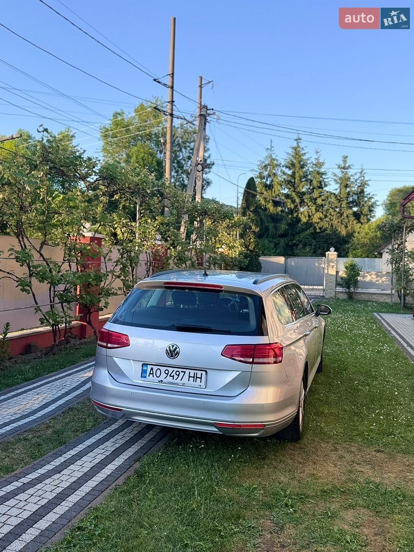 Volkswagen Passat 2018 VIN WVWZZZ3CZJE218182 фото оголошення 24 з 25