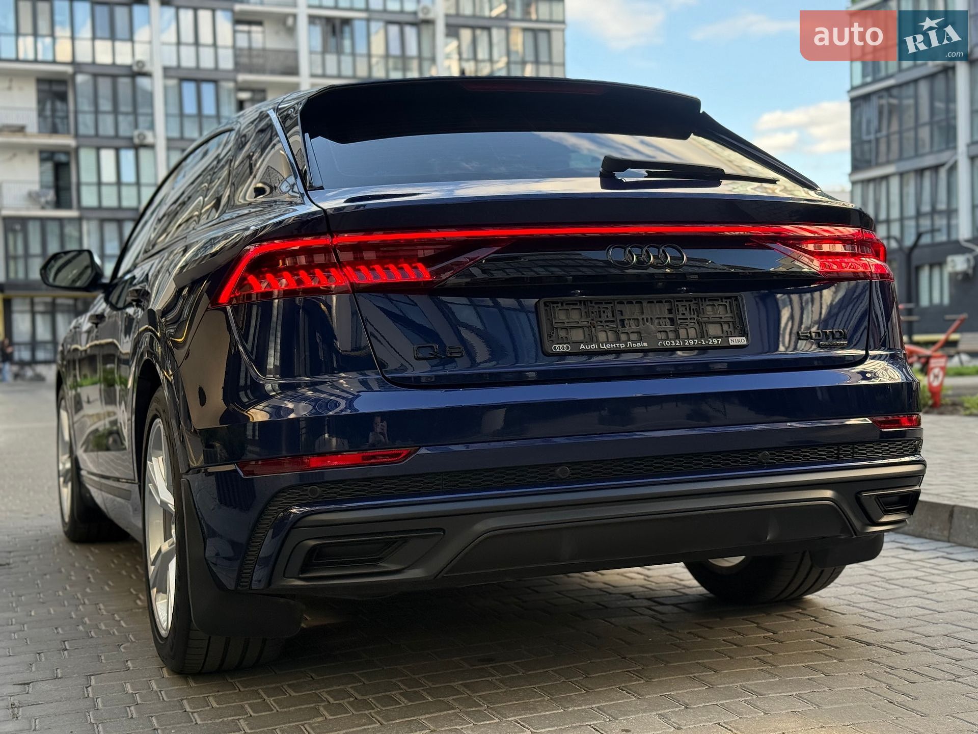 Audi Q8 2019 VIN WAUZZZF12KD045225 фото оголошення 19 з 37