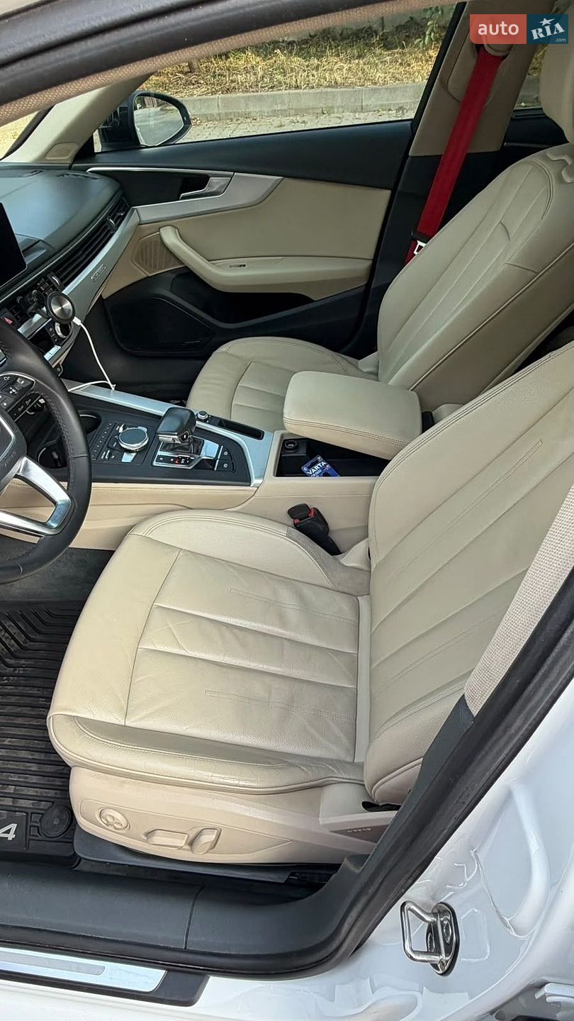 Audi A4 2018 VIN WAUZZZF48JA055087 фото оголошення 17 з 21