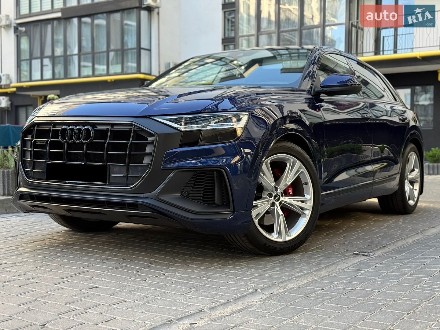 Audi Q8 2019 VIN WAUZZZF12KD045225 фото оголошення 10 з 37