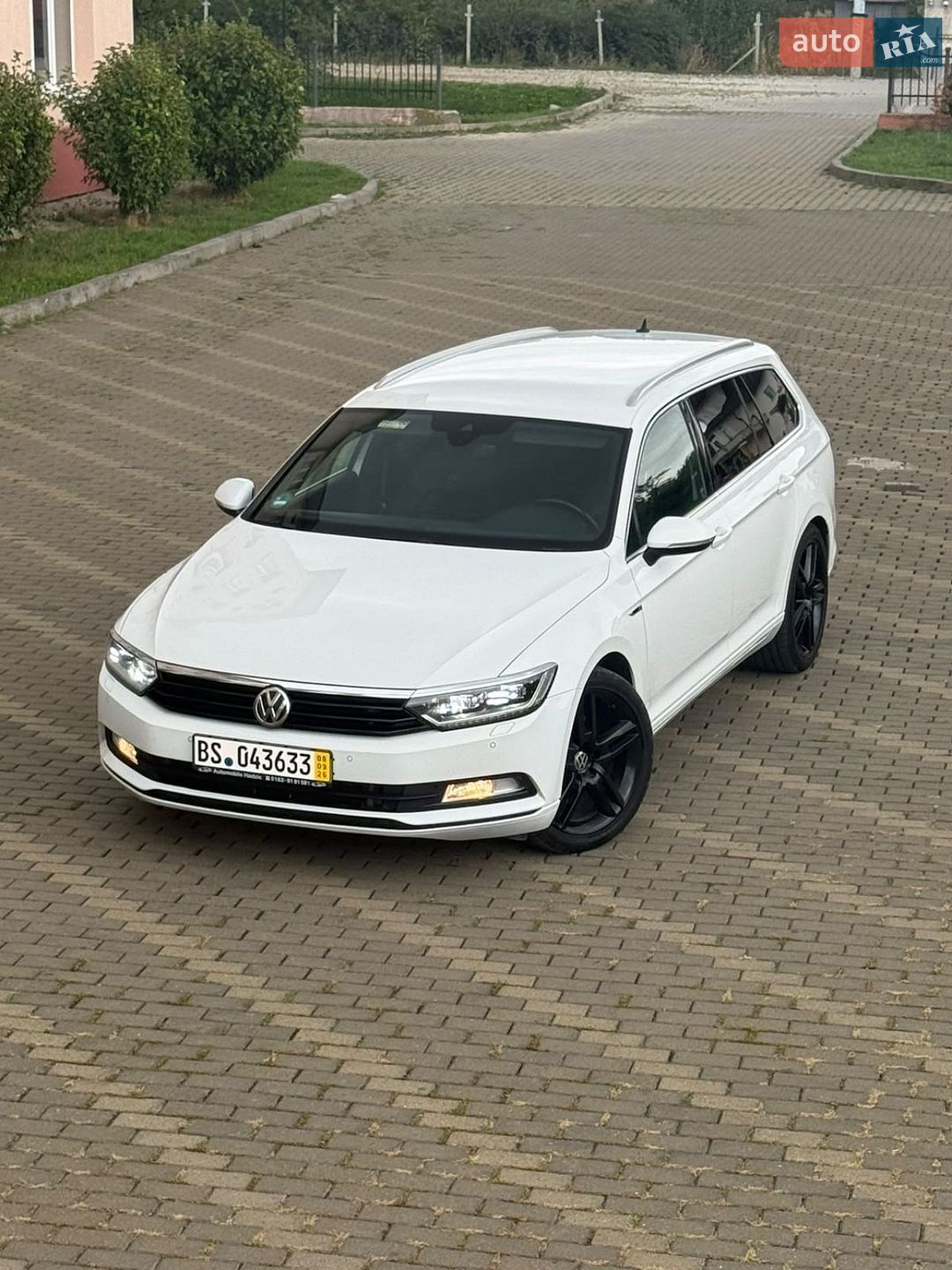 Volkswagen Passat 2016 VIN WVWZZZ3CZCE239088 фото оголошення 7 з 39