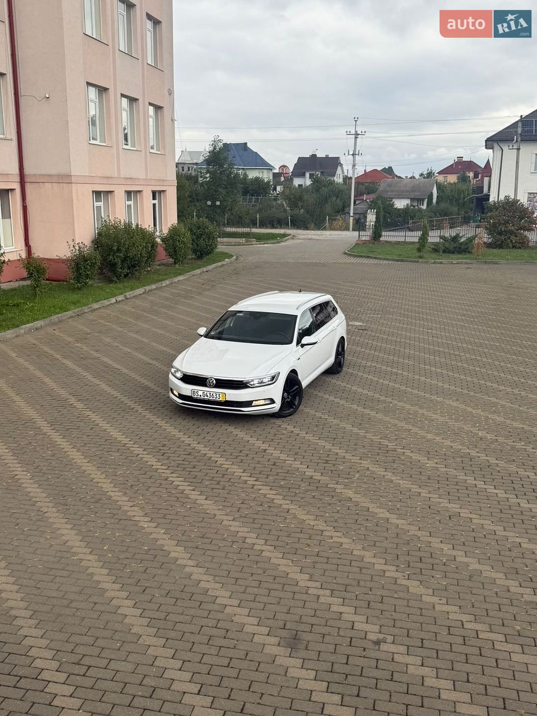 Volkswagen Passat 2016 VIN WVWZZZ3CZCE239088 фото оголошення 4 з 39